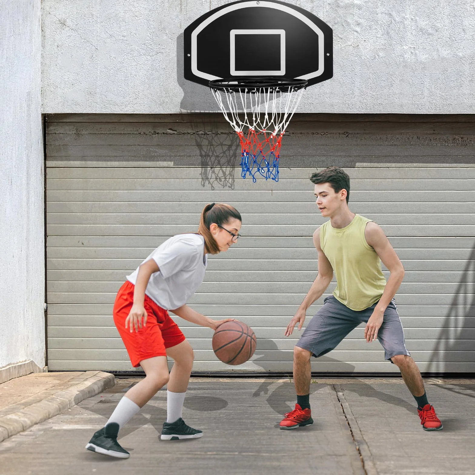 COSTWAY Tabellone Basket da Muro per Bambini e Adulti, Canestro da Parete 72x45,5 cm con Rete Anti-vento