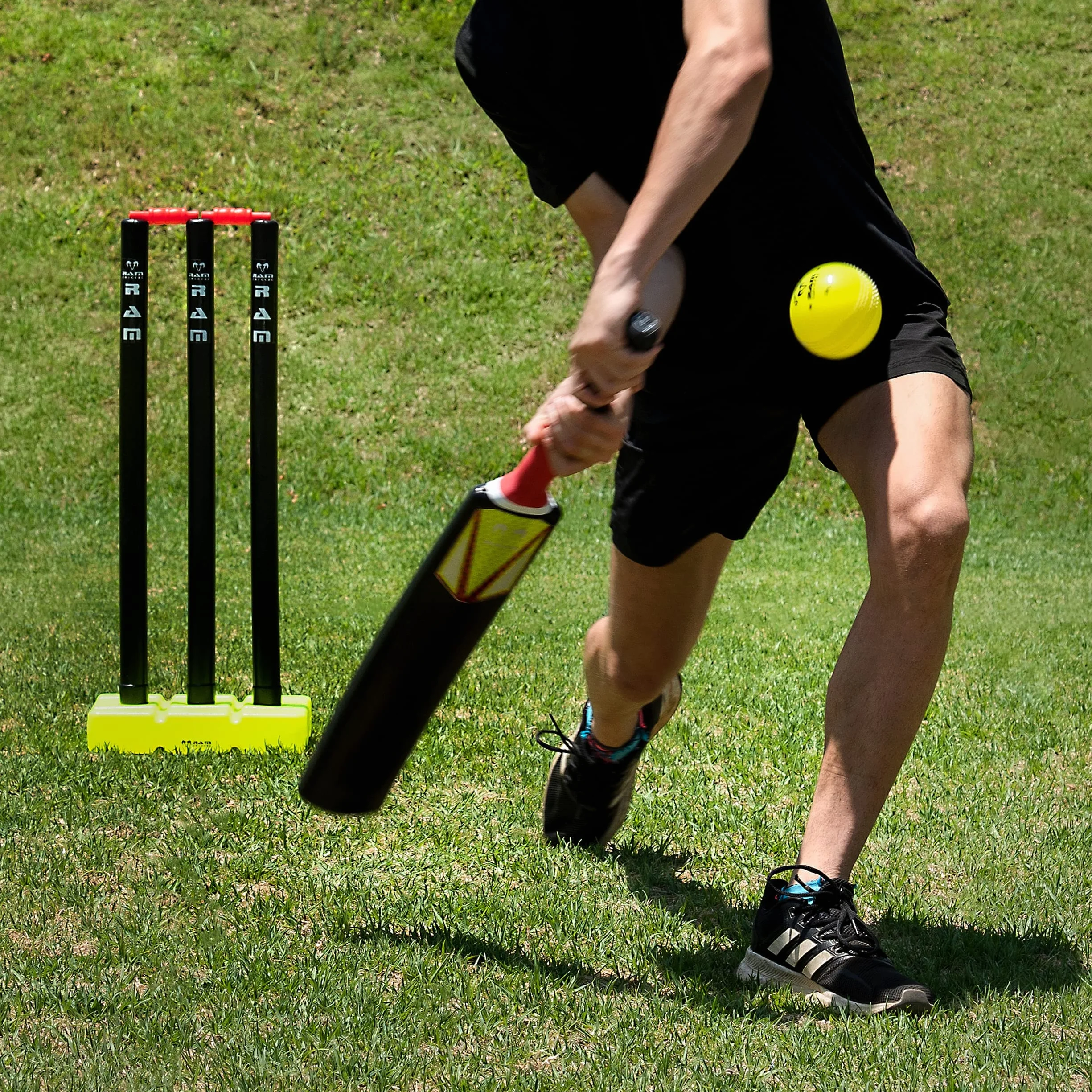 Ram Cricket Crazy Cricket Set Senior & Junior dai 9 anni – Set da cricket Kwik ad alte prestazioni per allenamento e partite