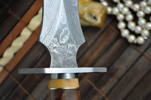 Coltello da caccia in acciaio Damasco, fatto a mano, personalizzato
