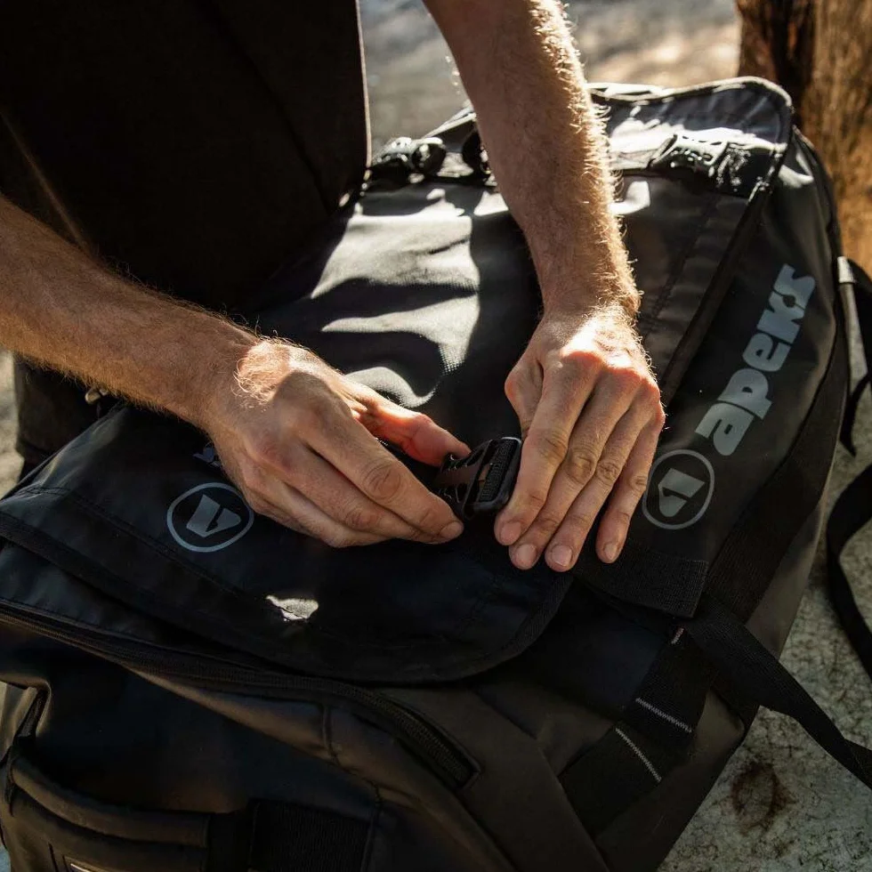 Apeks Roller Bag 90l