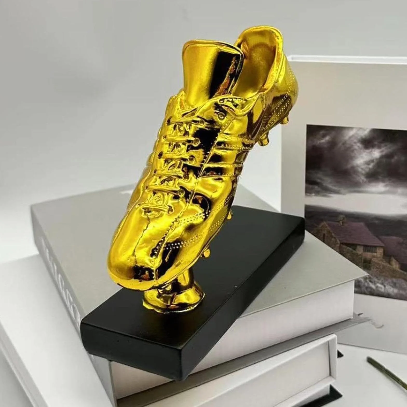 MagiDeal Scultura Trofeo Scarpa d'Oro Calcio, Statuetta in Resina, Artigianato Scarpe da Collezione