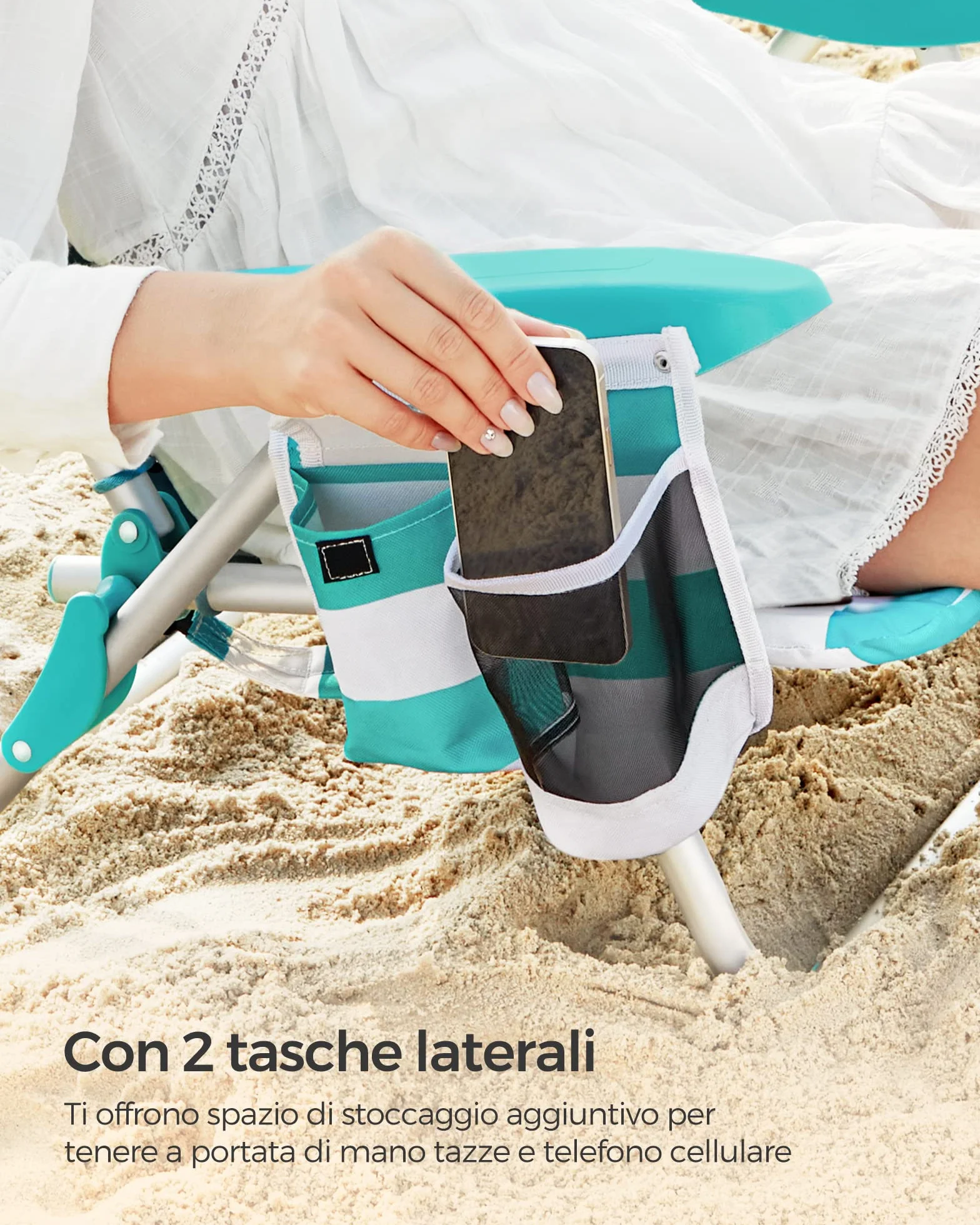 SONGMICS Sedia da spiaggia, sedia da campeggio pieghevole, con tracolla, schienale regolabile, poggiatesta, bracciolo, 2 tasche laterali, verde e bianco GCB62JW
