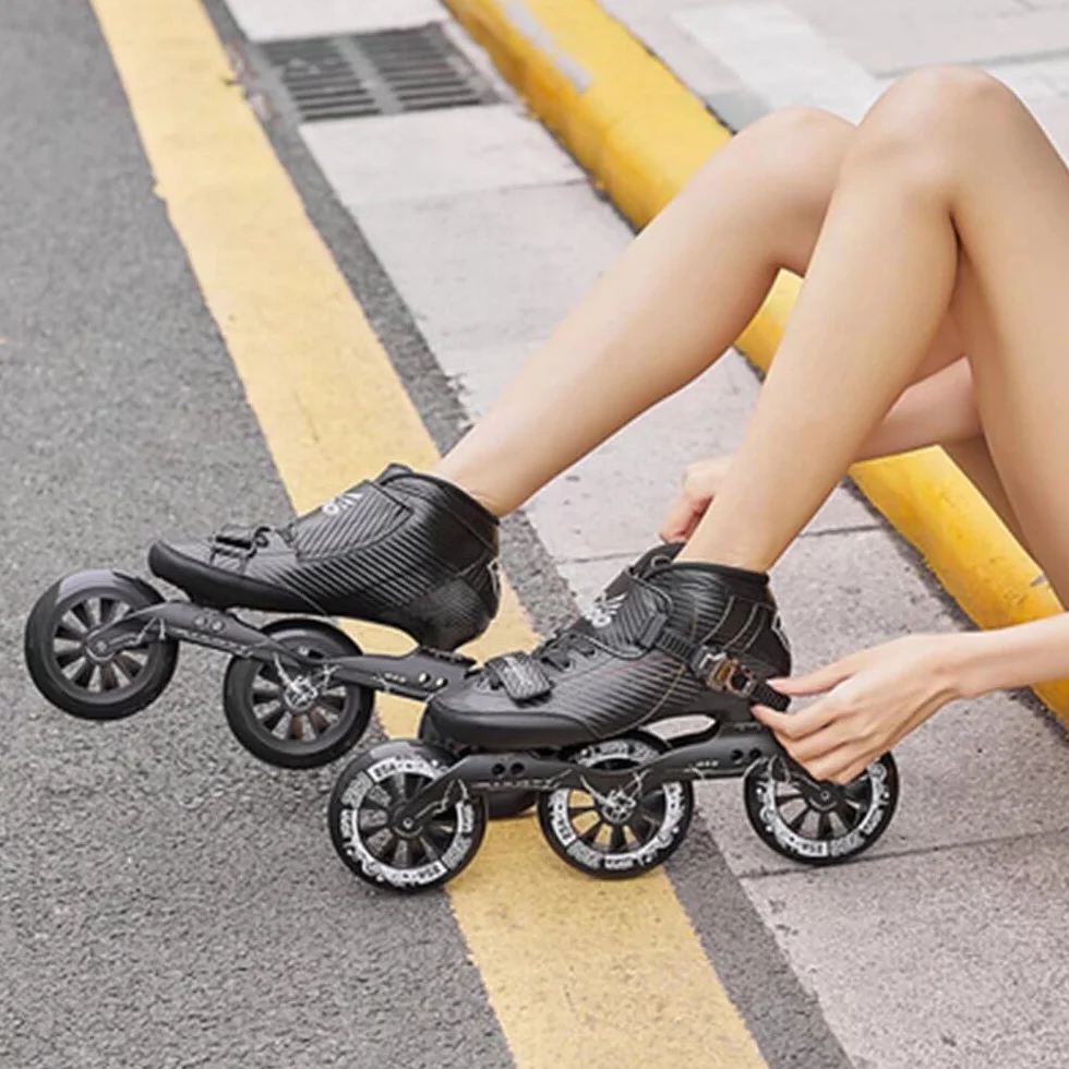 Pattini in linea da velocità in fibra di carbonio ruote 85A/PU per pattinatori avanzati