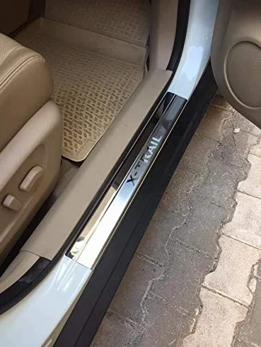 X-Trail T32 - Protezione antigraffio per battitacco in acciaio inox cromato, 4 porte (dal 2014 in poi)