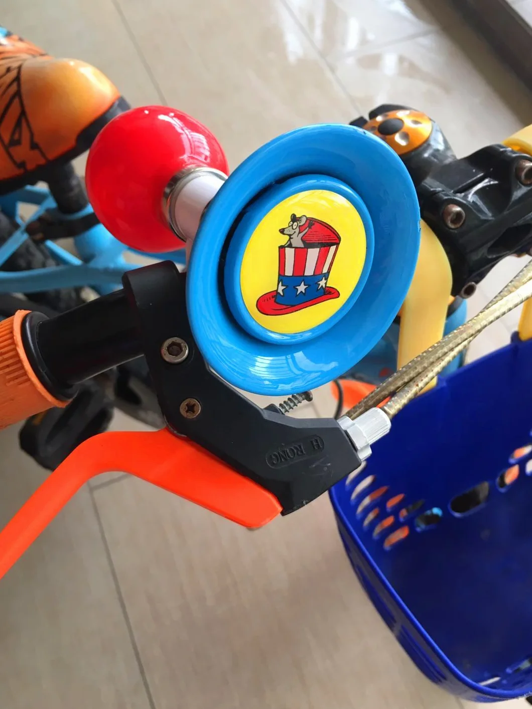 Campanello in corno per bambini