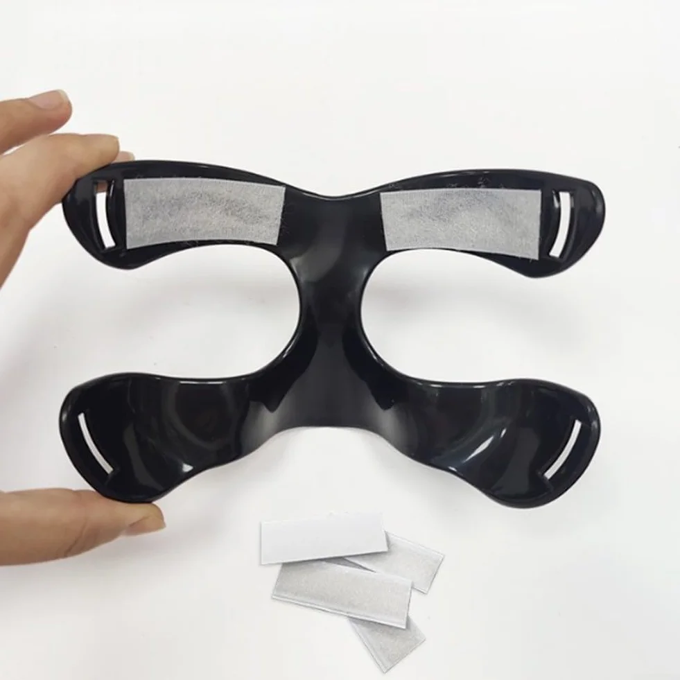 Maschera protettiva per il viso da basket regolabile