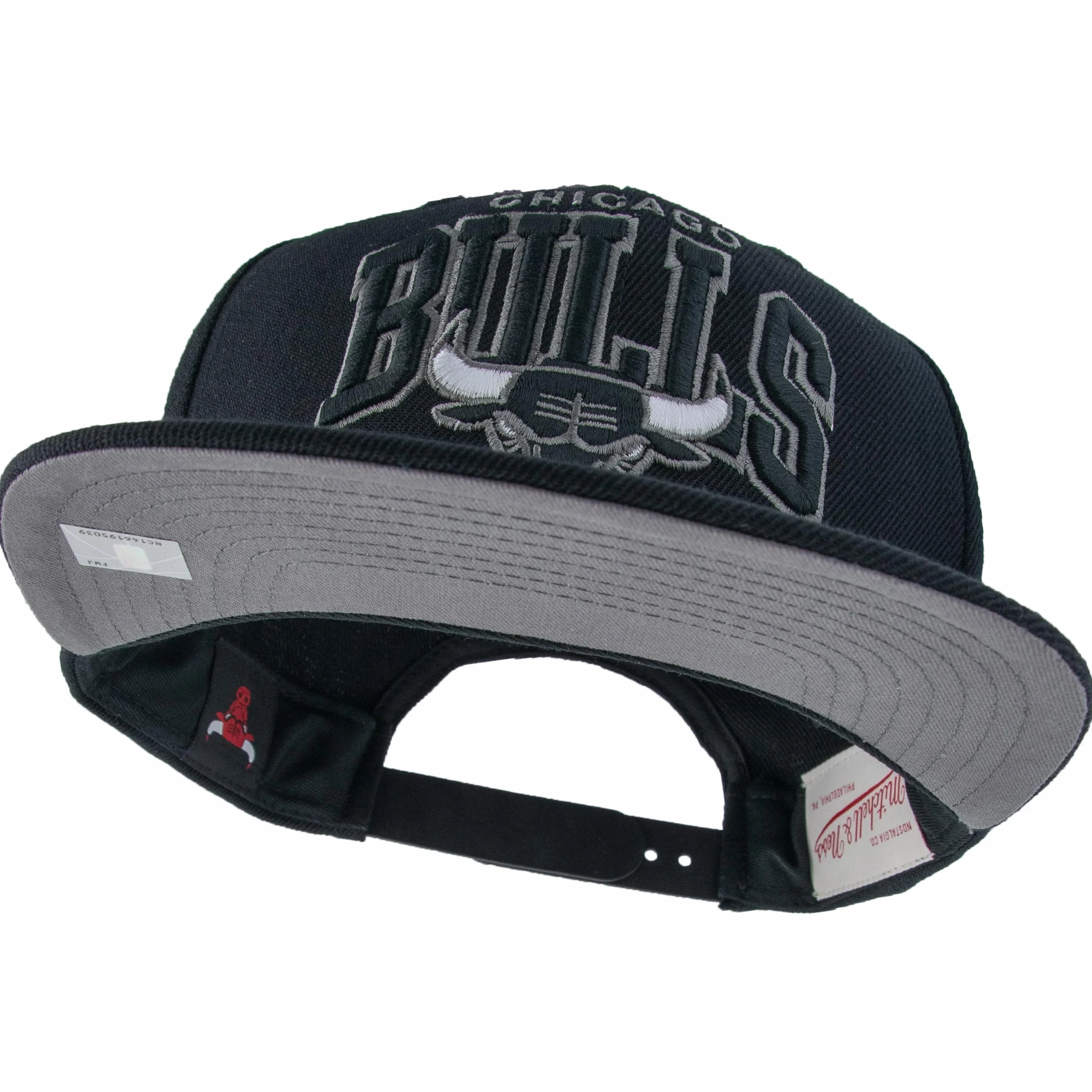 Mitchell & Ness NBA Chicago Bulls Arch Snapback Berretto Black