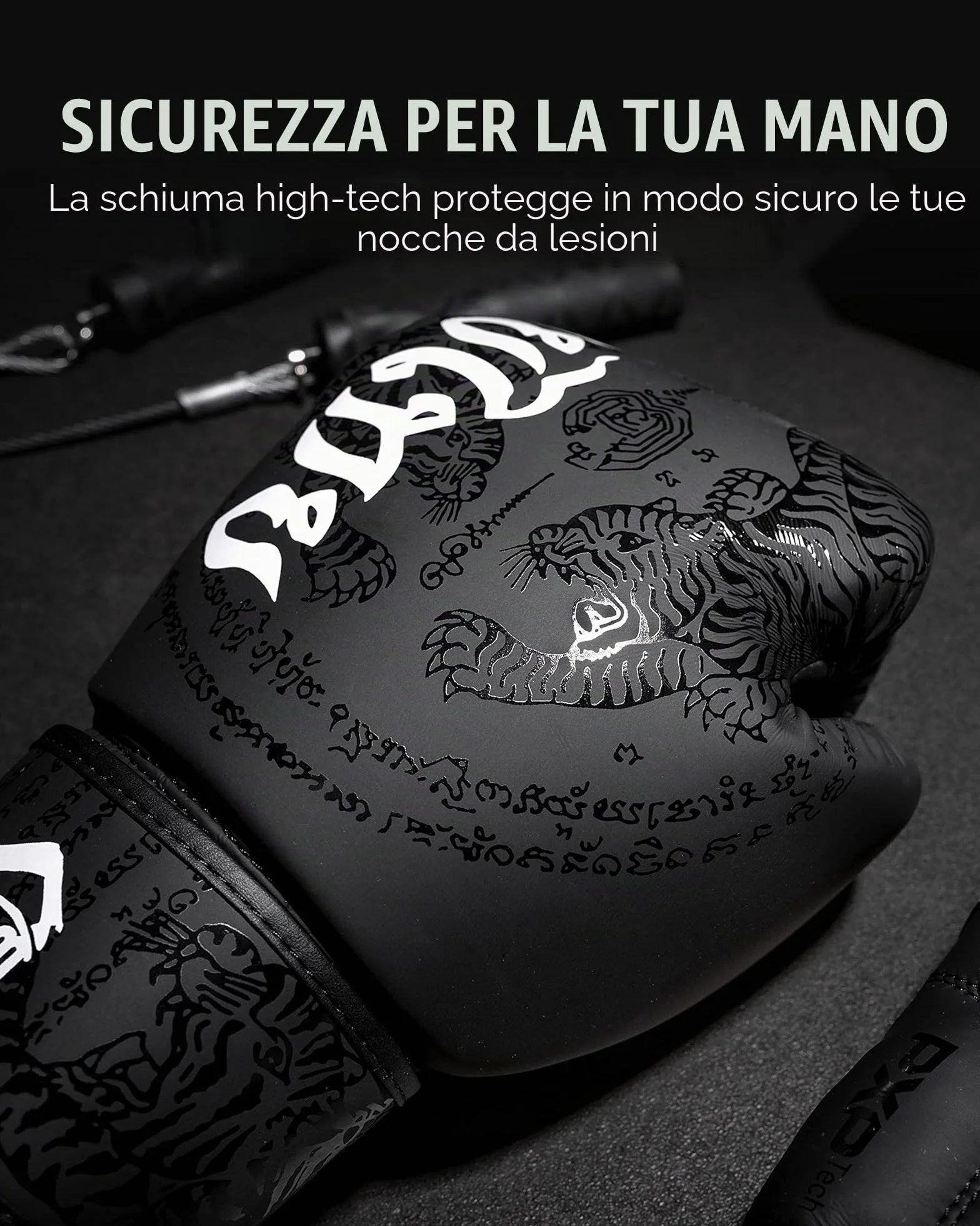 Phantom Guanti da boxe APEX MMA Muay Thai 10 oz Uomo