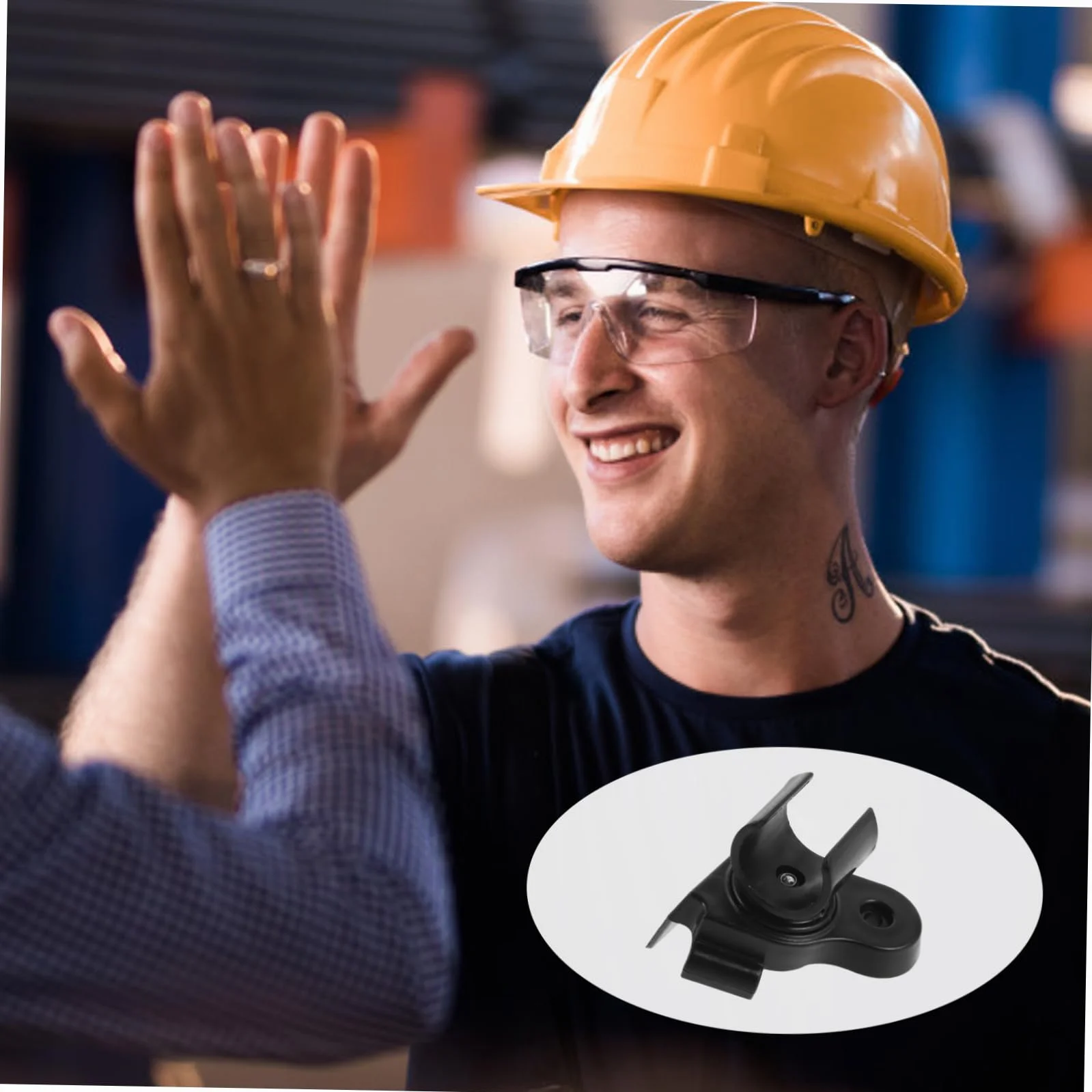 Clip portale per torcia elettrica per casco da lavoro, accessorio leggero e resistente per professionisti e fai da te