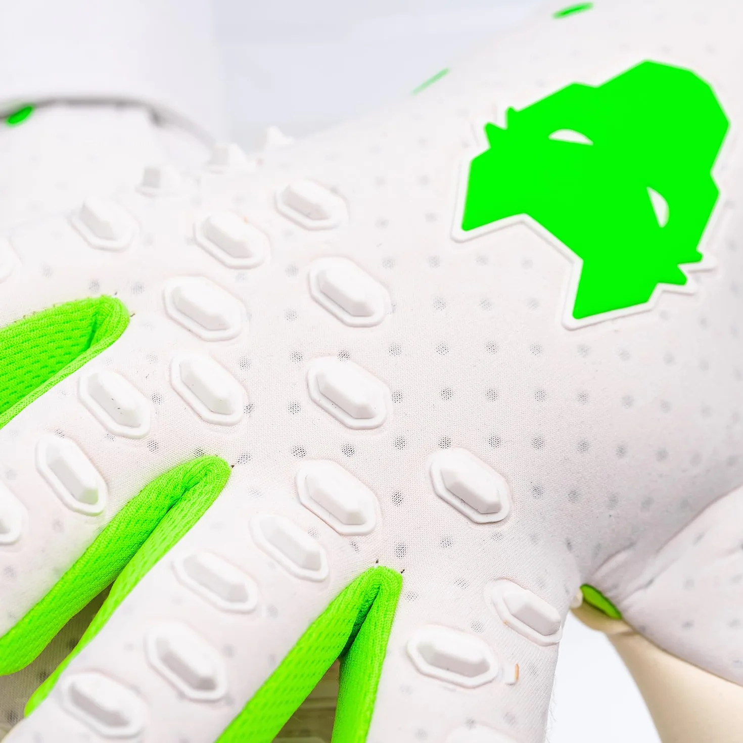 Lupos PHANTOM Guanti da portiere adulti bambini taglio hybrid 4 3 mm Contact Latex Palm Airprene