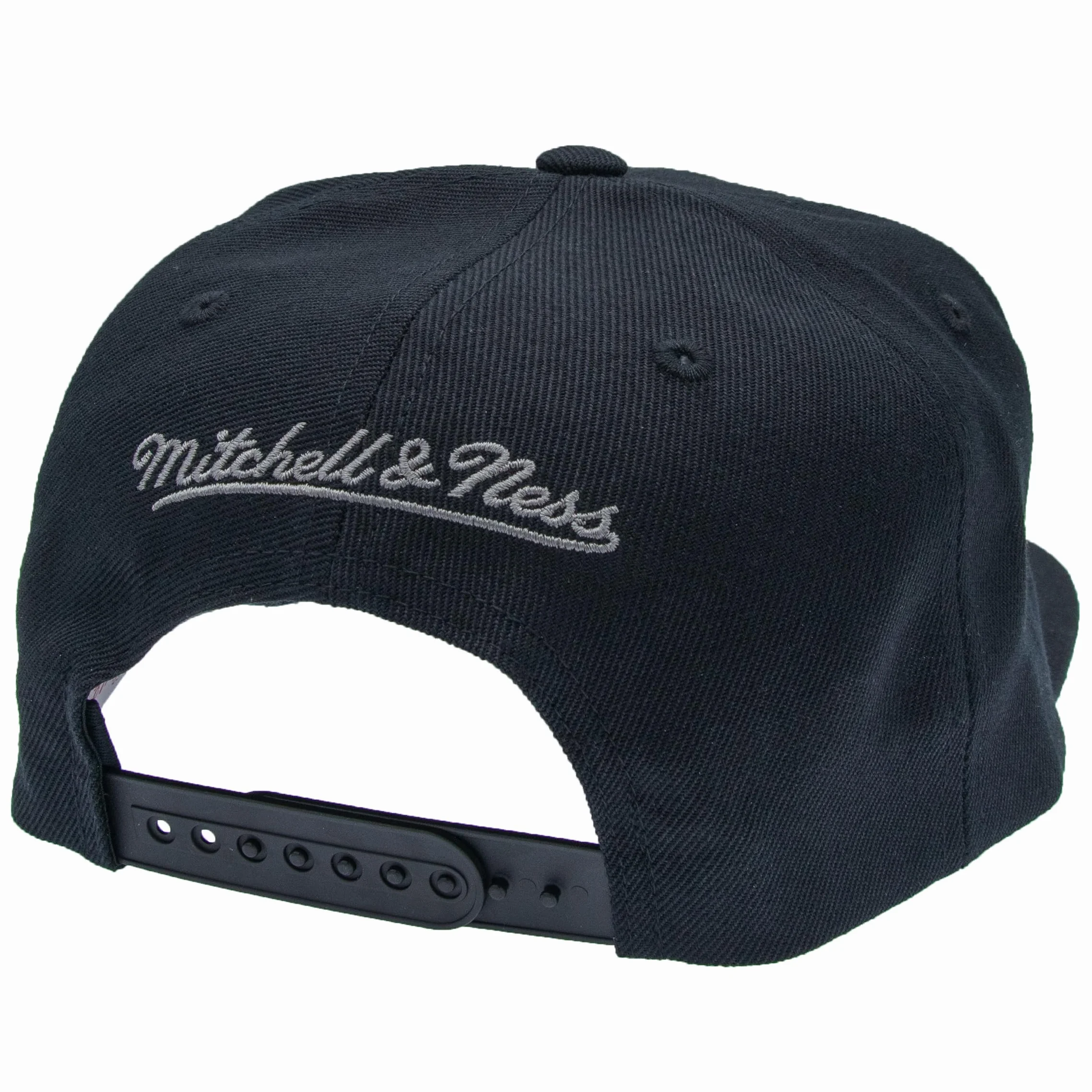 Mitchell & Ness NBA Chicago Bulls Arch Snapback Berretto Black