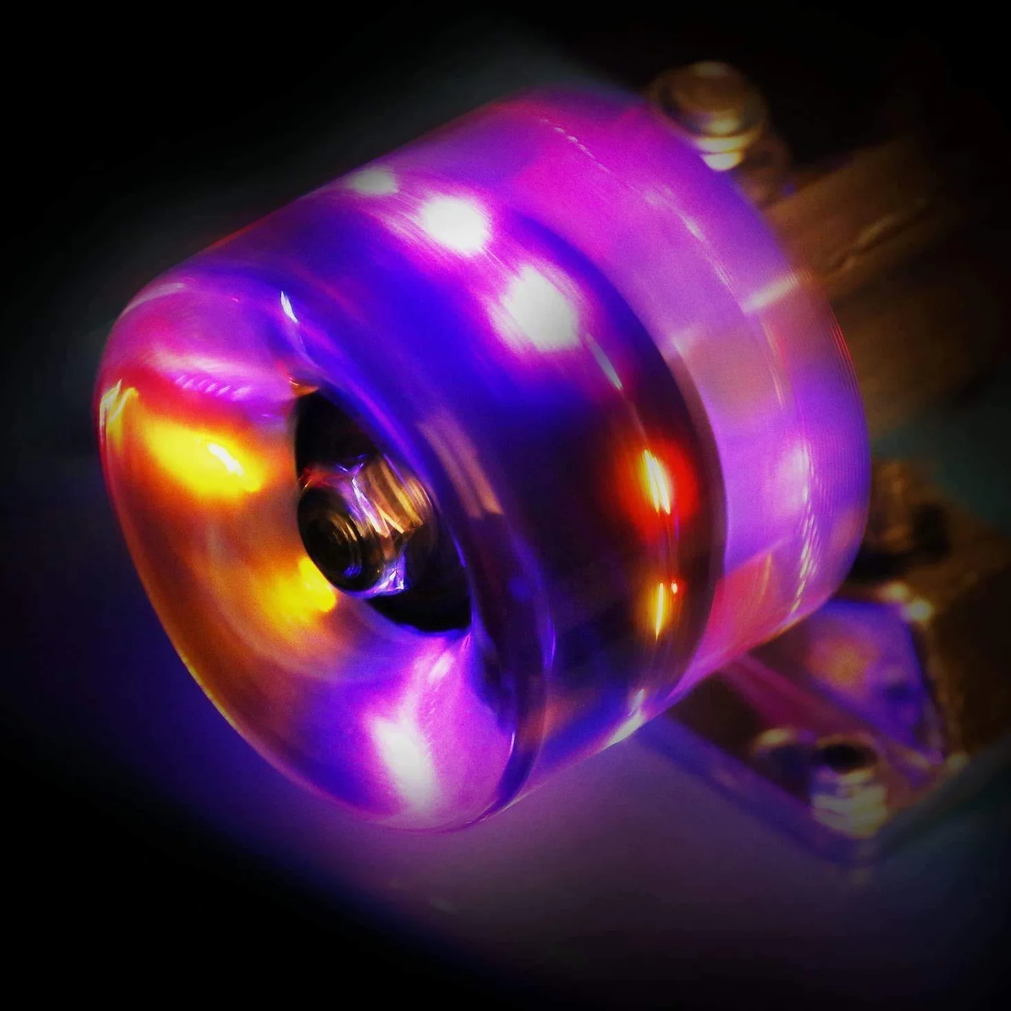 Skateboard Kids Mini Cruiser Skateboard Completo da 22 Pollici con Ruote Luminose a LED per Adulti Bambini Principianti Ragazze Ragazzi Regalo di Compleanno