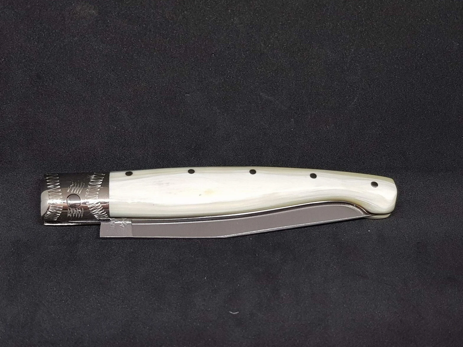 COLTELLO SARDO PATTADA ARTIGIANALE MANICO in CORNO COLLEZIONE TASCABILE da caccia ART 47 MANICO 13
