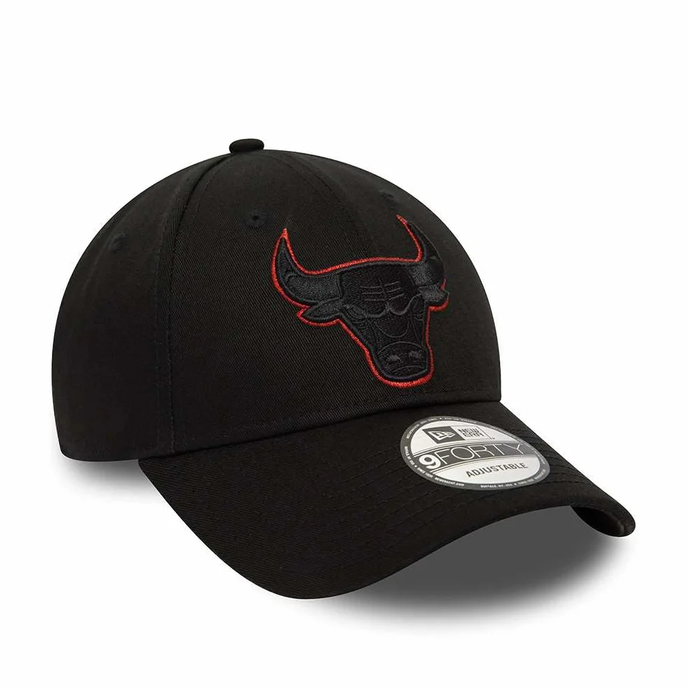 New Era 9Forty Contorno Chicago Bulls Cappellino Strapback