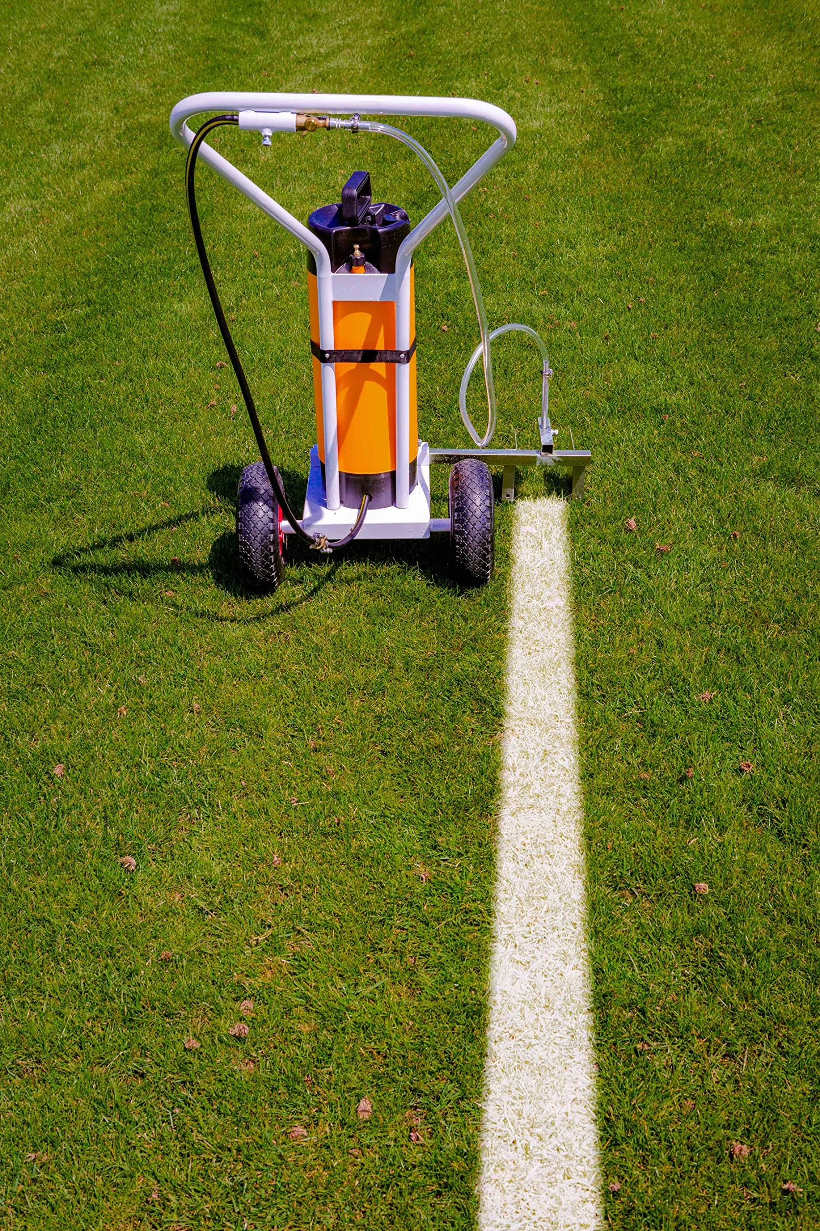 POWERSHOT Traccialinee per Irrorazione Campi Sportivi