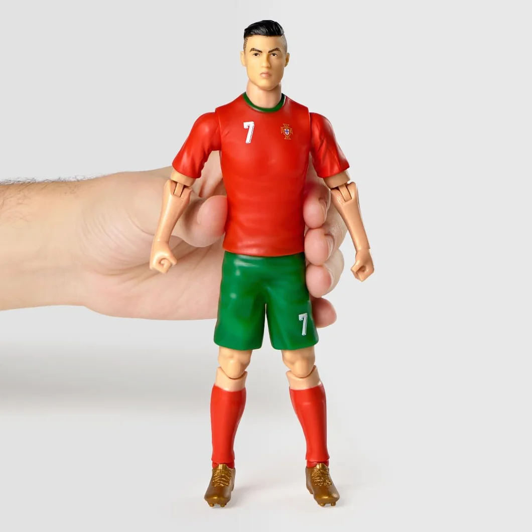Megableu Statuetta Calcio Ronaldo 20 cm Figura Realistico Articolato Licenza Ufficiale 10 Punti Articolazione Giocattolo Calcio