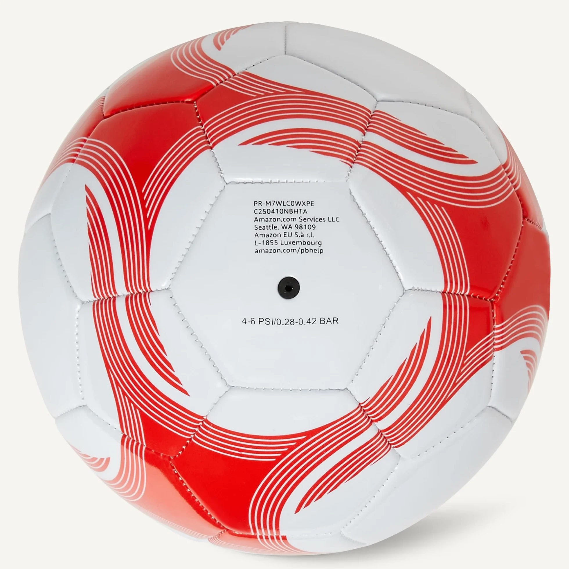 Amazon Basics Pallone da Calcio con Pompa - Pallone da Allenamento, Costruzione in PVC Resistente, Camera d'Aria in Butile, Uso Interno/Esterno, Pallone da Pratica Cucito a Macchina, Bianco e Rosso