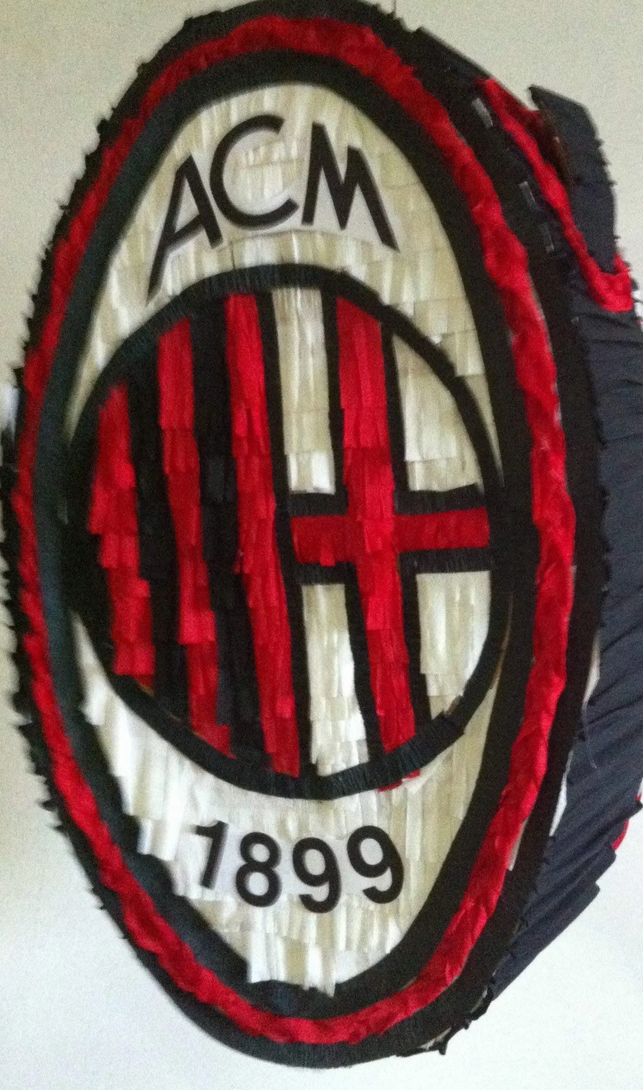 Pignatta Milan 50x40x10 cm per Feste Compleanno Bambini Tifosi