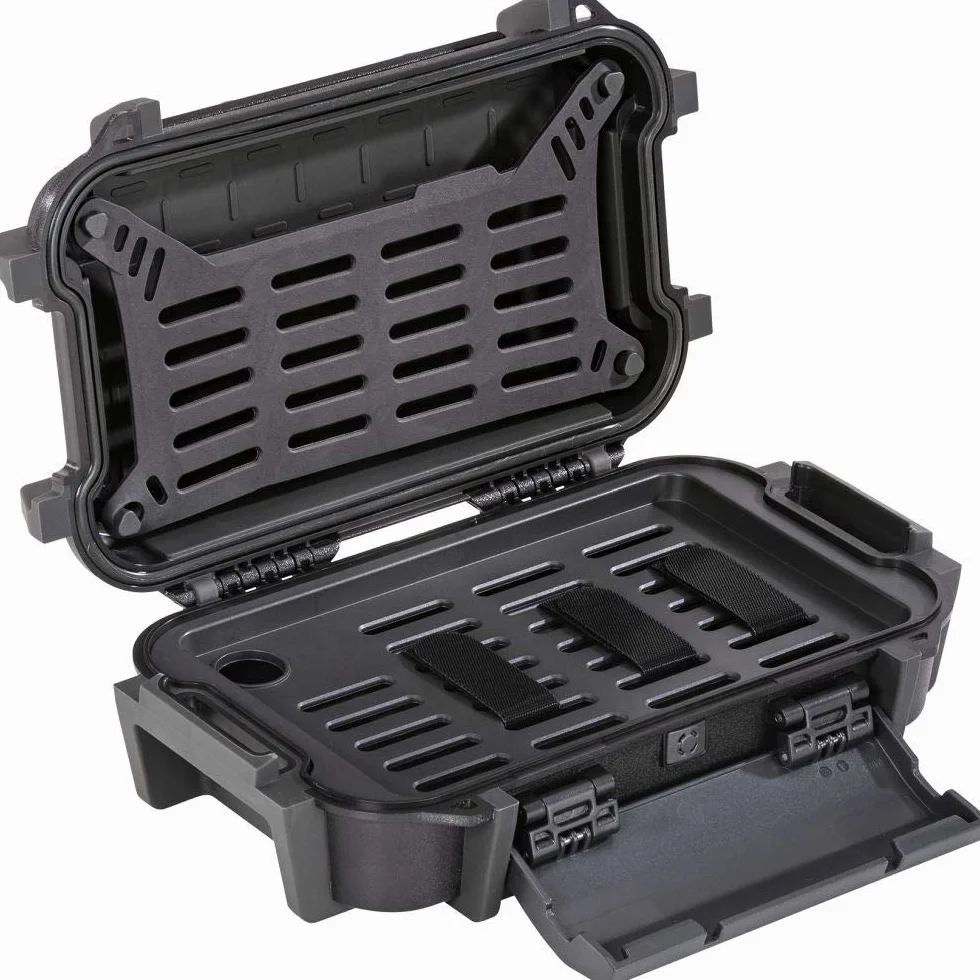 Peli R40 Ruck Custodia per oggetti personali, Protezione antiurto IP68 Impermeabile, Capacità 1.12L, Nero