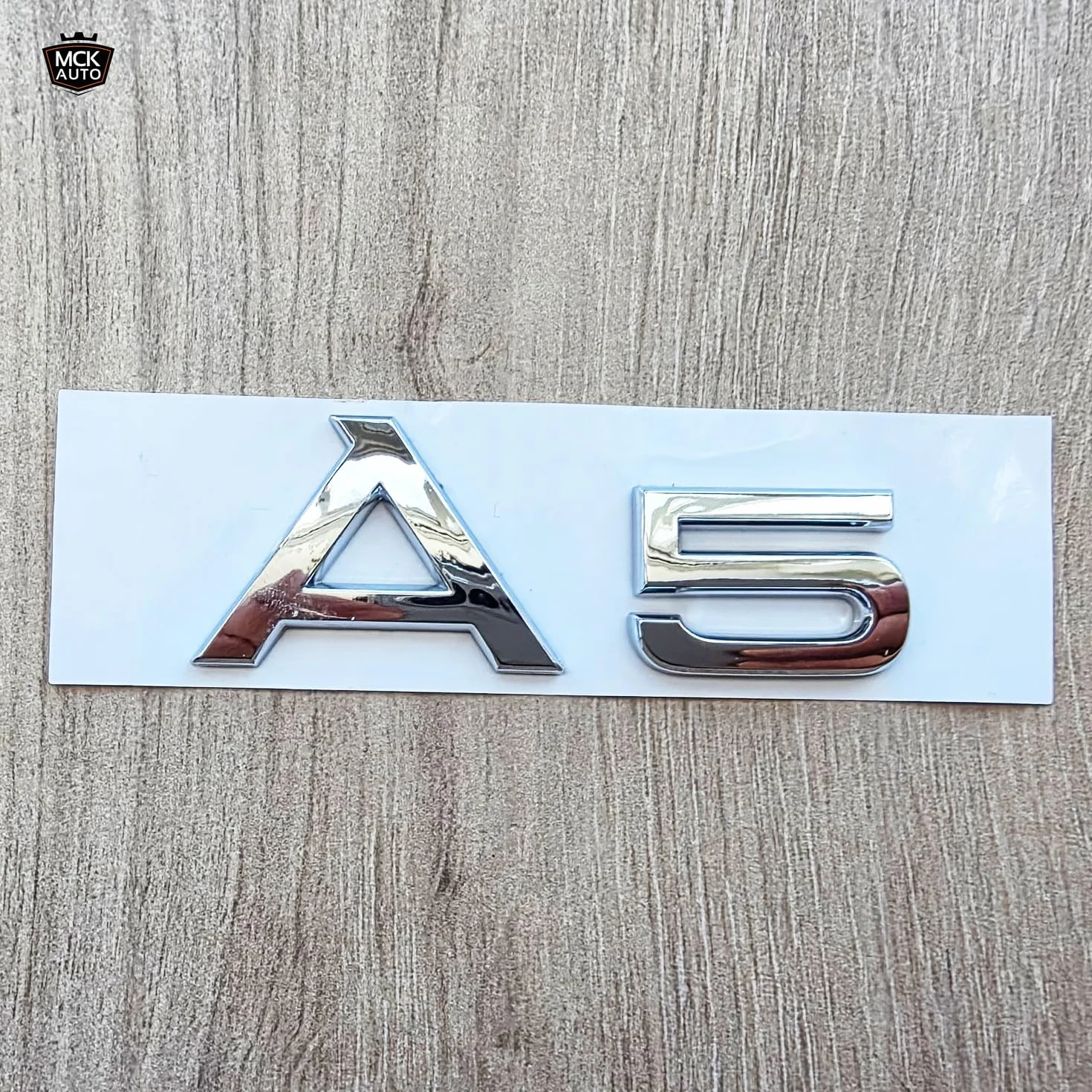 Logo posteriore A5 argento lucido modifica tuning