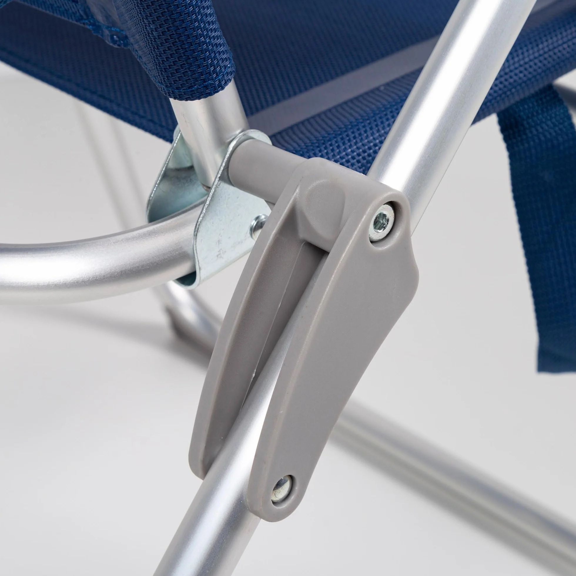 AKTIVE Sedia da spiaggia pieghevole reclinabile 6 posizioni blu navy 47x60x94cm alluminio 110 kg
