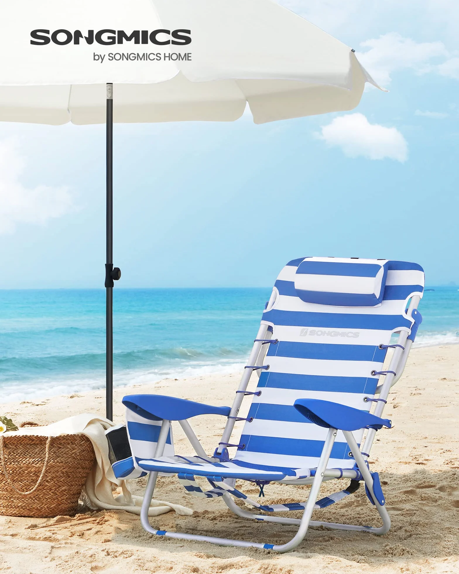 SONGMICS Sedia da spiaggia, sedia da campeggio pieghevole, con tracolla, schienale regolabile, poggiatesta, bracciolo, 2 tasche laterali, blu e bianco GCB62BU