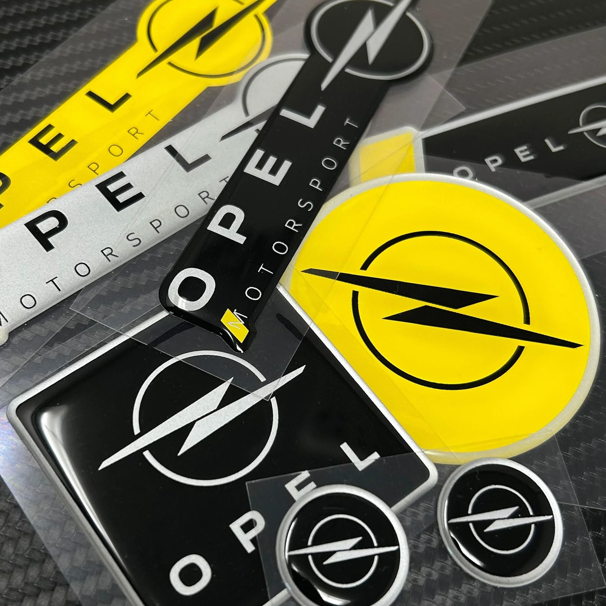 Stemma Adesivo 3D Compatibile con Opel Licenza Nero 12 mm