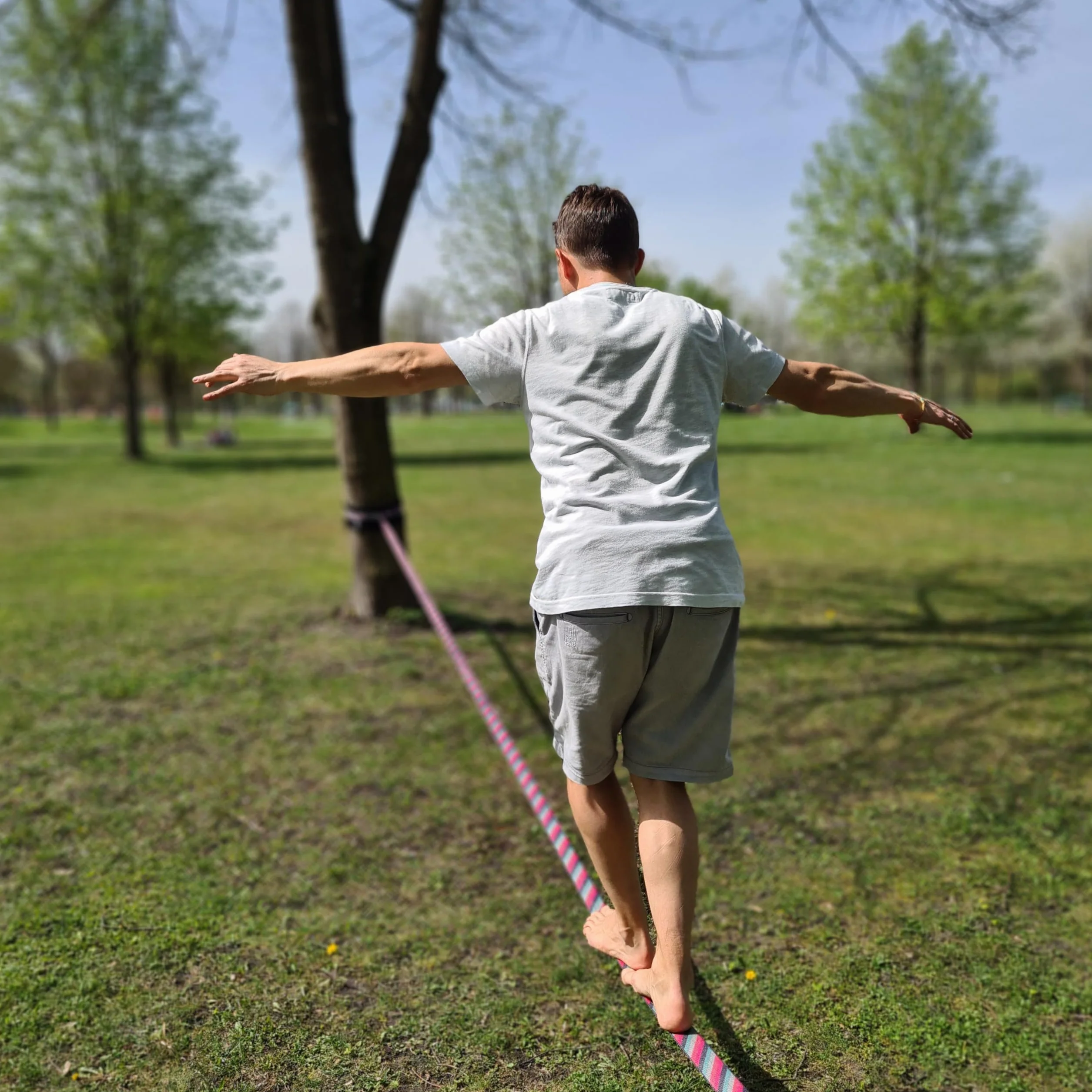 Slackline Set 15 m con protezione alberi e borsa