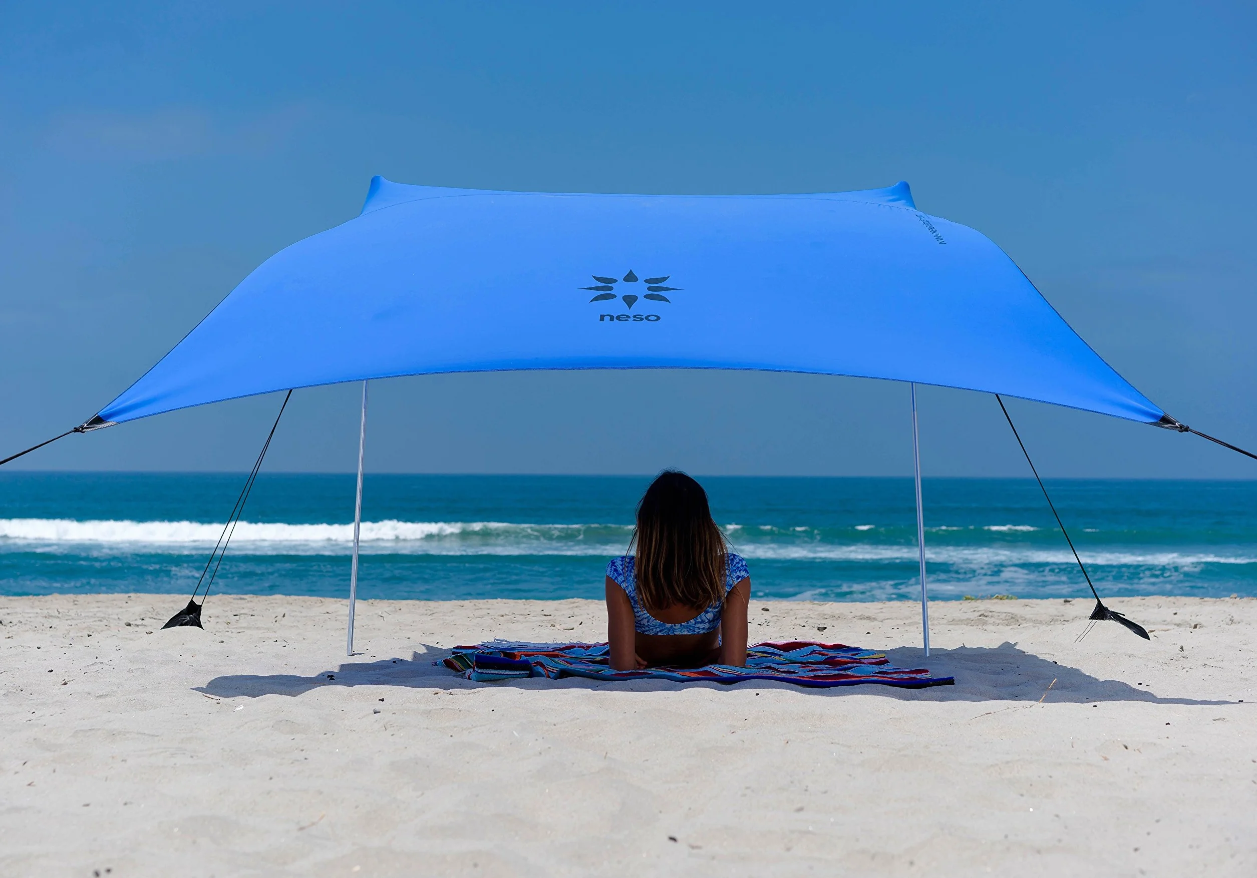Tenda da spiaggia Neso Tents con ancoraggio a sabbia, parasole portatile - 2.1m x 2.1m - Angoli rinforzati brevettati (Blu Pervinca)