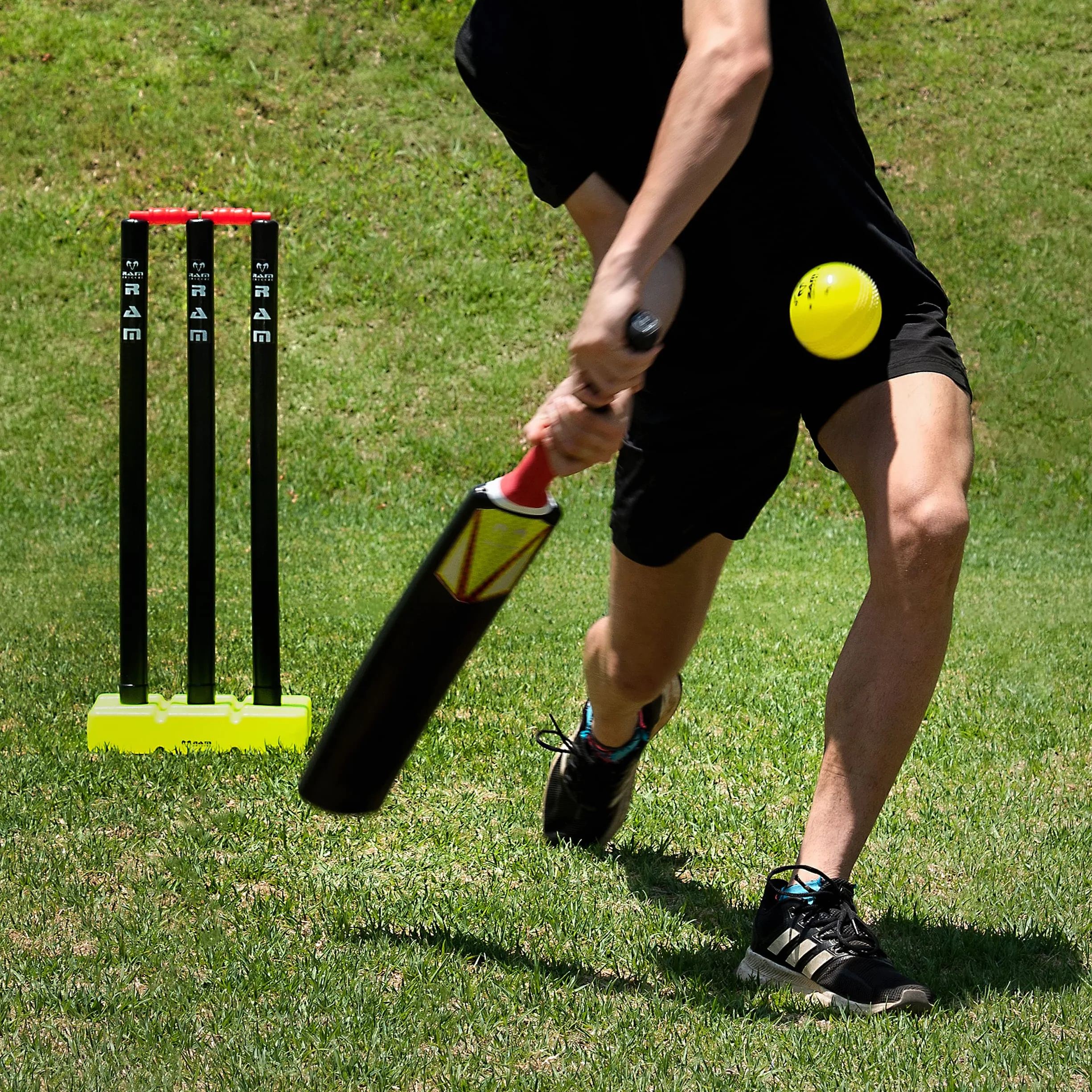 Ram Cricket Crazy Cricket Set Mini Micro per bambini 3-9 anni Kwik ad alte prestazioni durevole allenamento partite giardino spiaggia parco