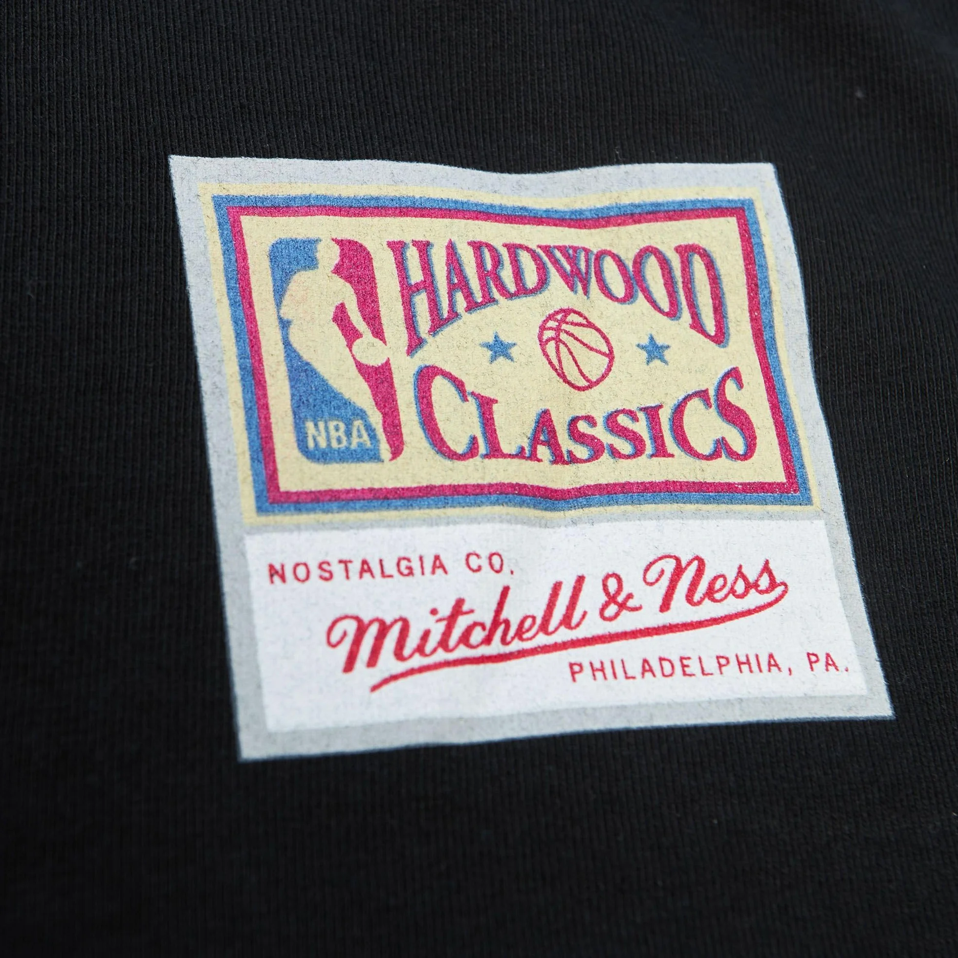 Mitchell & Ness NBA HWC Name & Number Tee
