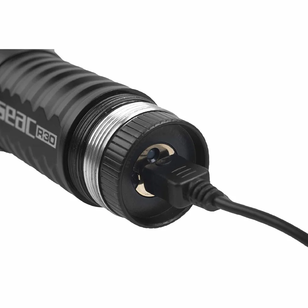 SEAC R30 Torcia Subacquea 1500 Lumen Ricaricabile