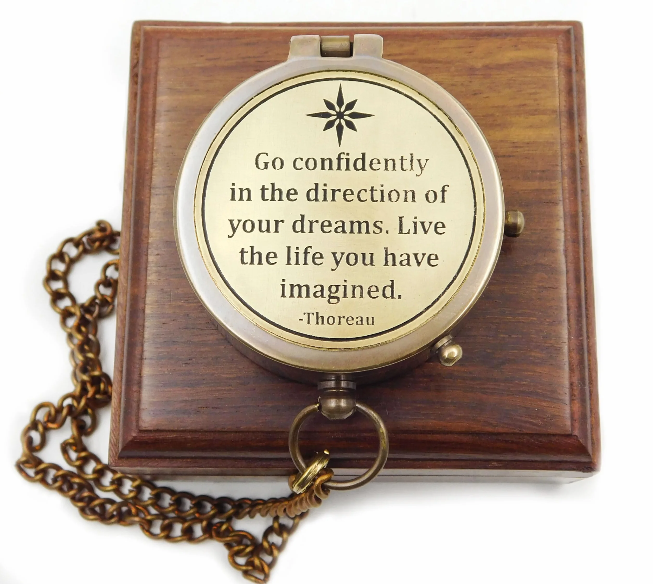 Bussola antica in ottone con incisione Go Confidently in The Direction of Your Dreams – Regalo con scatola di legno