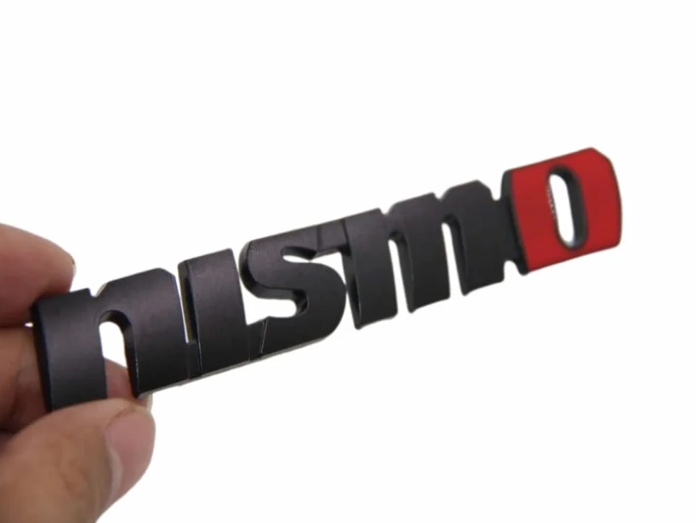 B240 Nismo Nero Power Emblema Badge Adesivo in Metallo Lato Auto Decalcomania