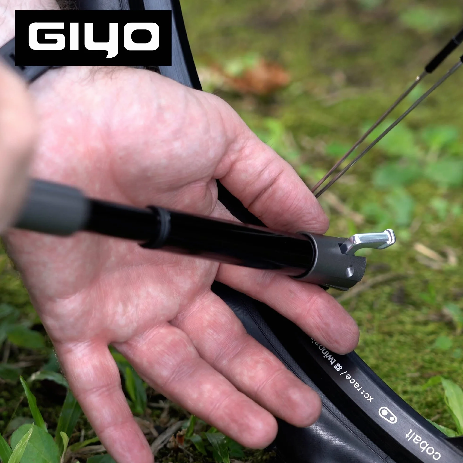 GIYO Pompa per Pneumatici Bici 80 PSI Telescopico All Metal CNC Portatile Mini Pompa Valvola Schrader Presta MTB