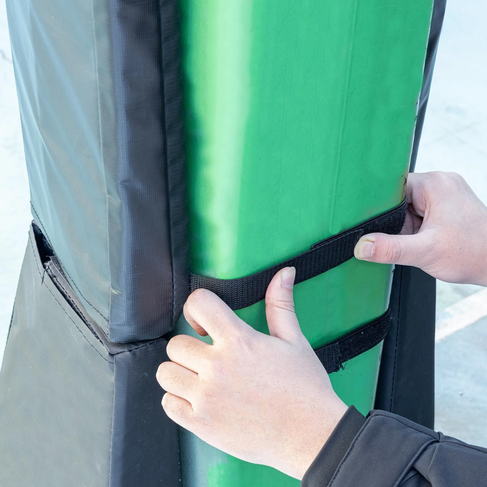 VEVOR Imbottitura per Palo da Basket Altezza 163 cm, Cuscinetto Protettivo Impermeabile per Barre Quadrate Max. 18x18 cm