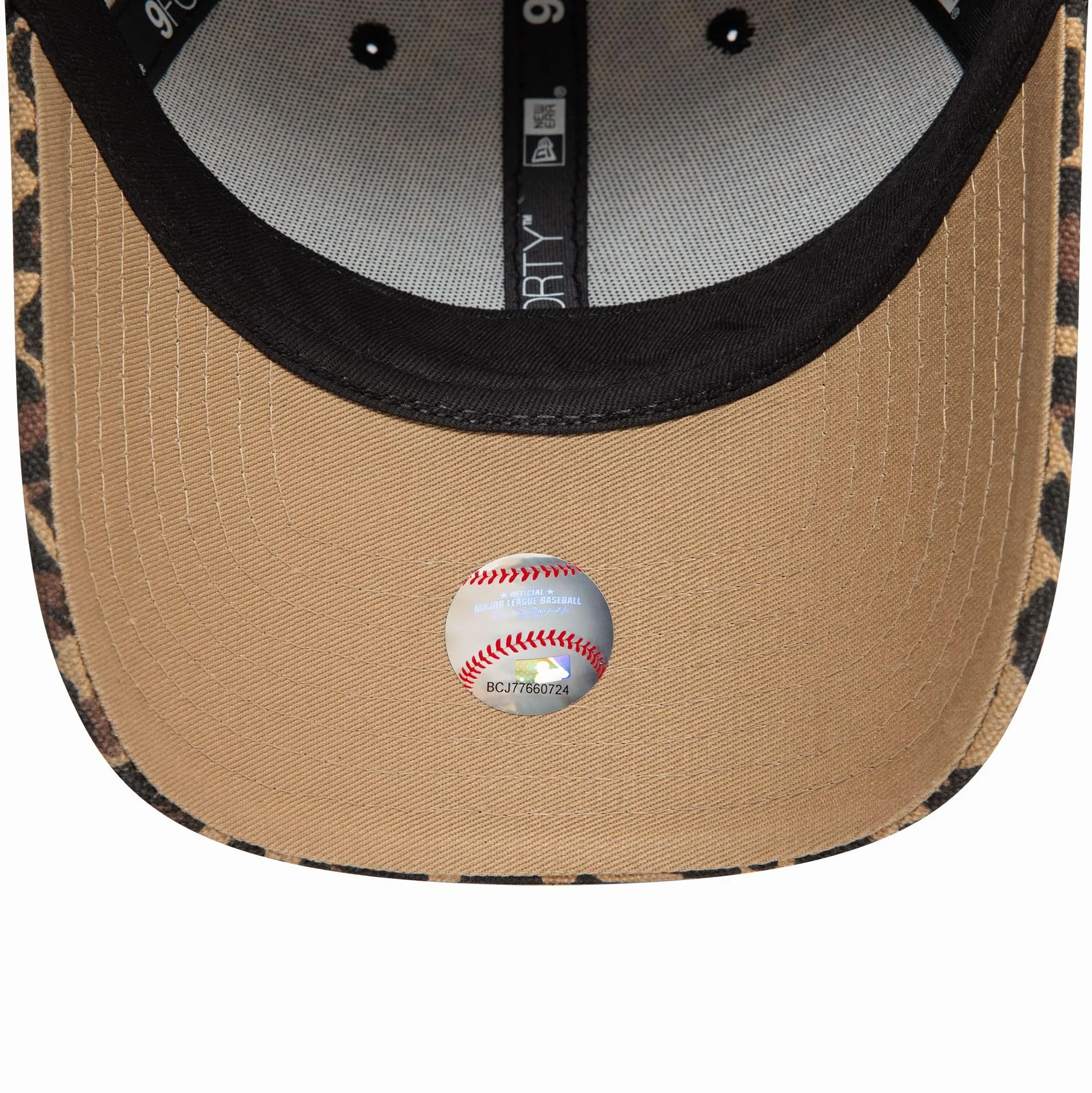 New Era New York Yankees Camouflage A-Frame Adjustable Trucker Cap
