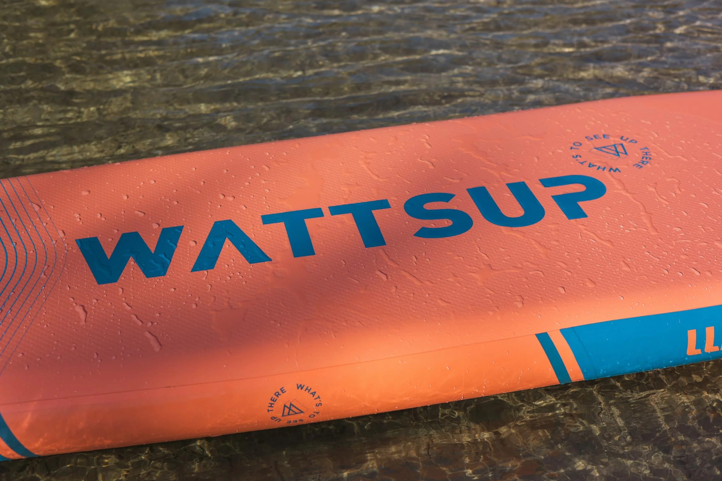 Wattsup - SUP Stand Up Paddle gonfiabile - Gamma First - Dropstitch - Pacchetto completo: Pagaia, Leash, Pompa, Borsa da trasporto