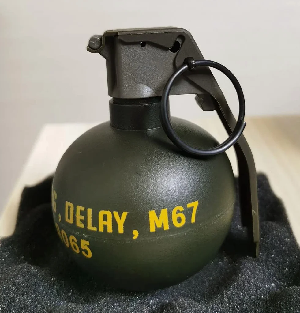 Plastikowa Atrapa Granatu M-67 EG do Cosplay i Taktyki