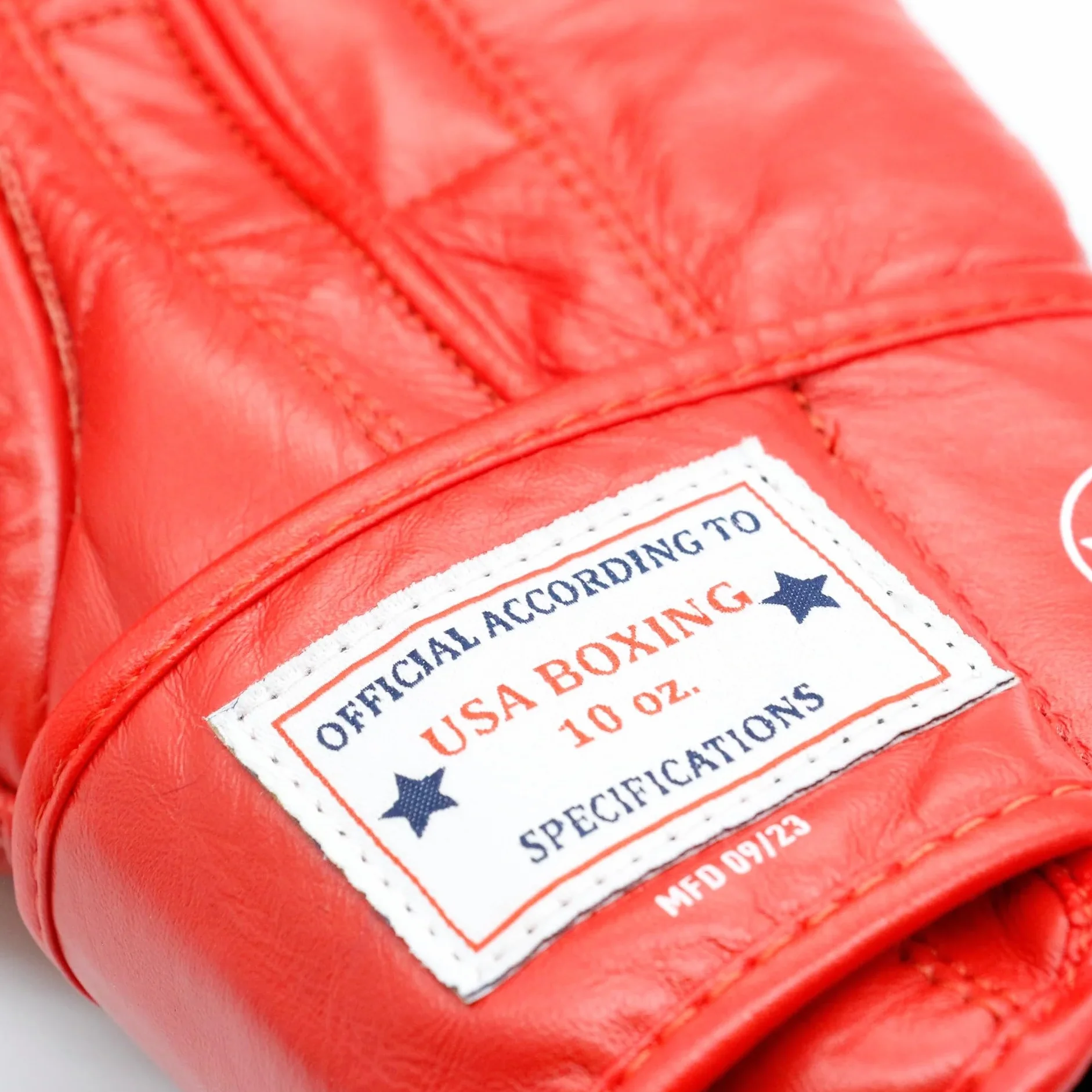 adidas Guanti da boxe in velcro IBA per allenamento