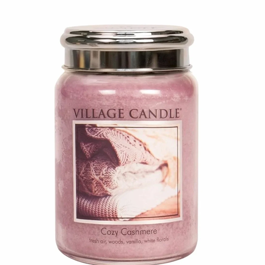 Village Candle Candela profumata Tradizione Cozy Cashmere 602 g