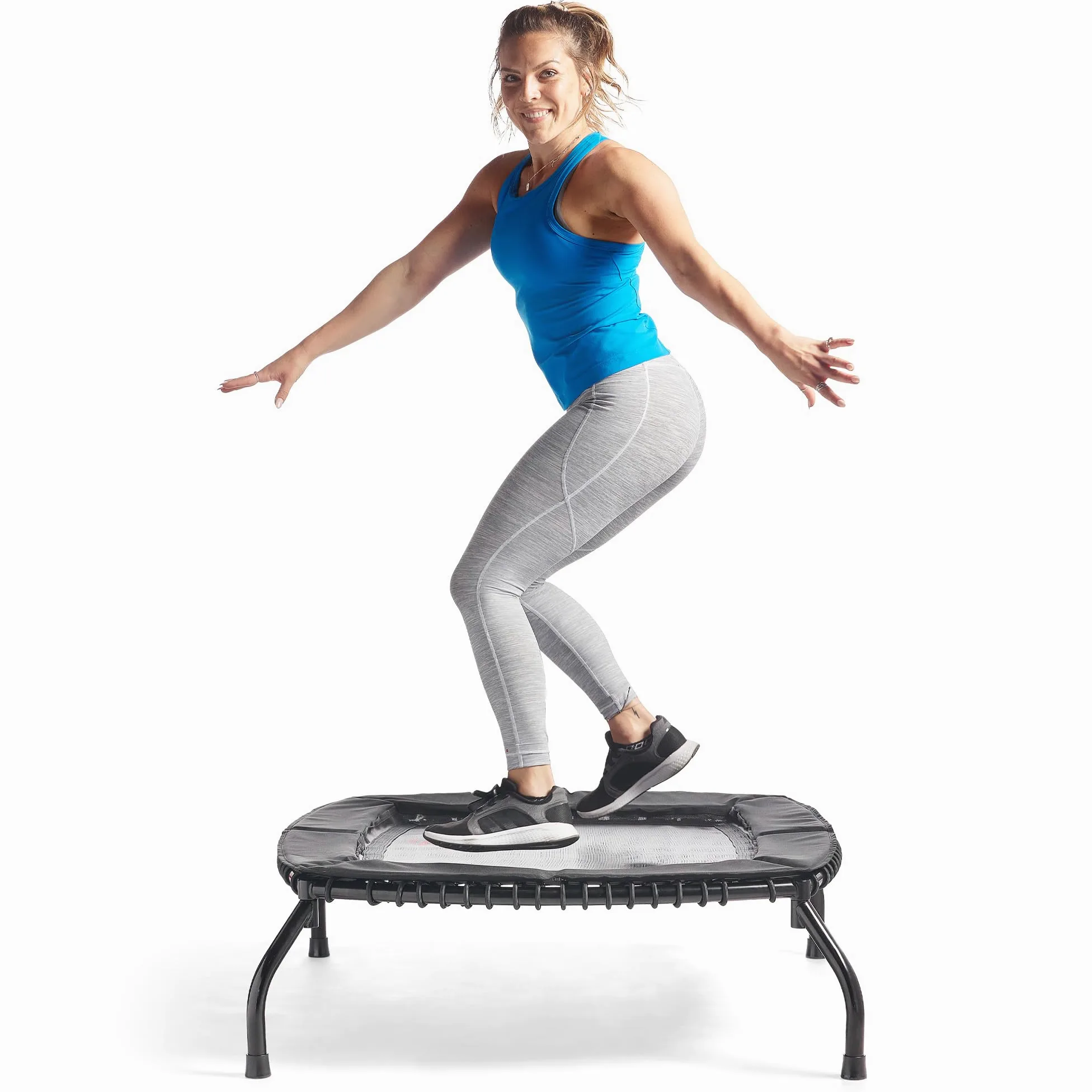 Sunny Health & Fitness Mini Trampolino Fitness Senza Molle – Rebounder Premium con Sistema Elastico Regolabile per Uso Interno ed Esterno, Progettato per Allenamenti Più Silenziosi e Sicuri