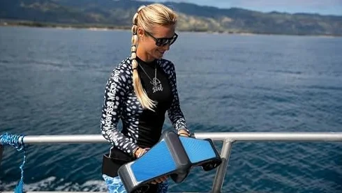 Monopattino subacqueo S1 con 2 velocità e supporto action camera per sport acquatici