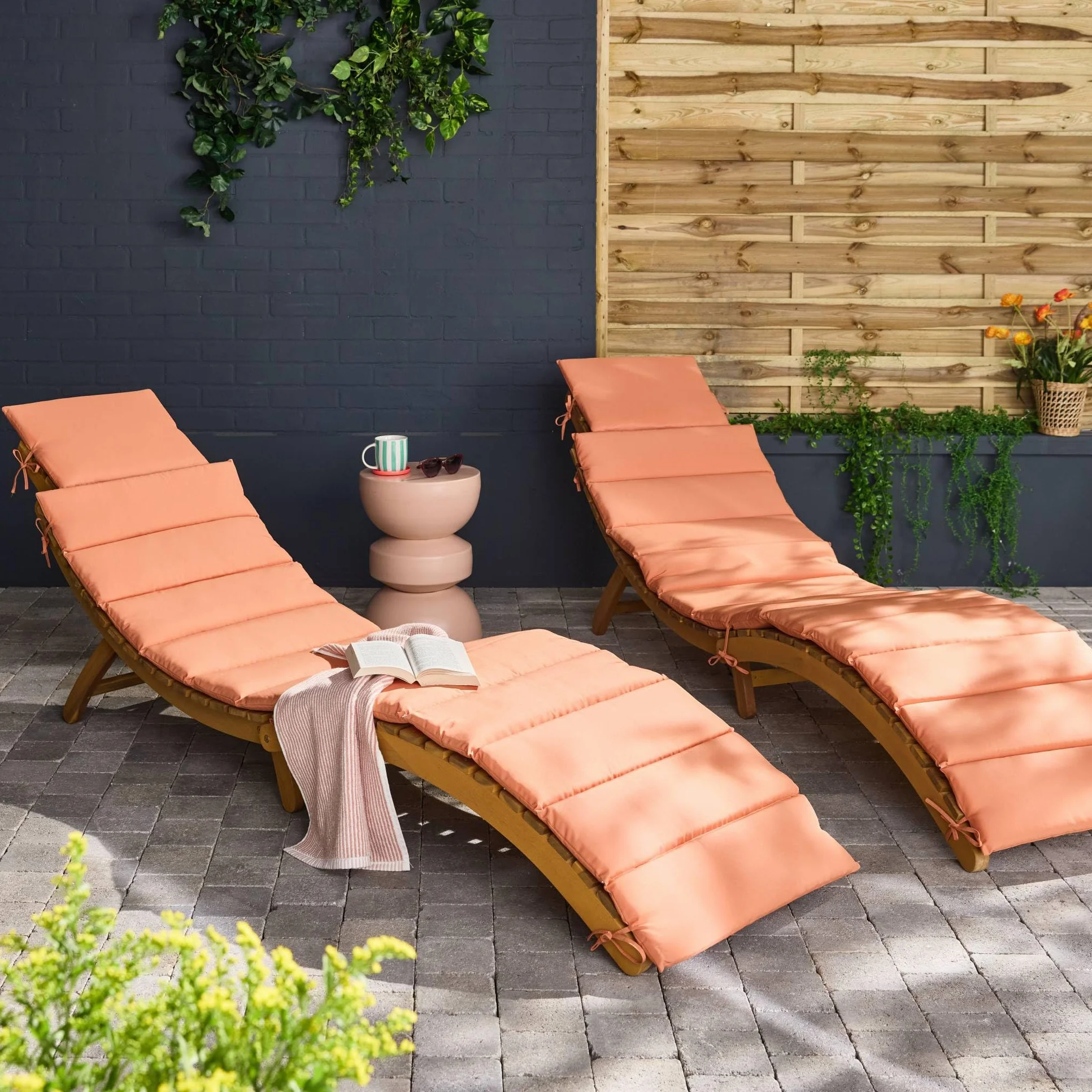 Set 2 lettini prendisole in legno di acacia Terracotta - 184x55x63.5 cm