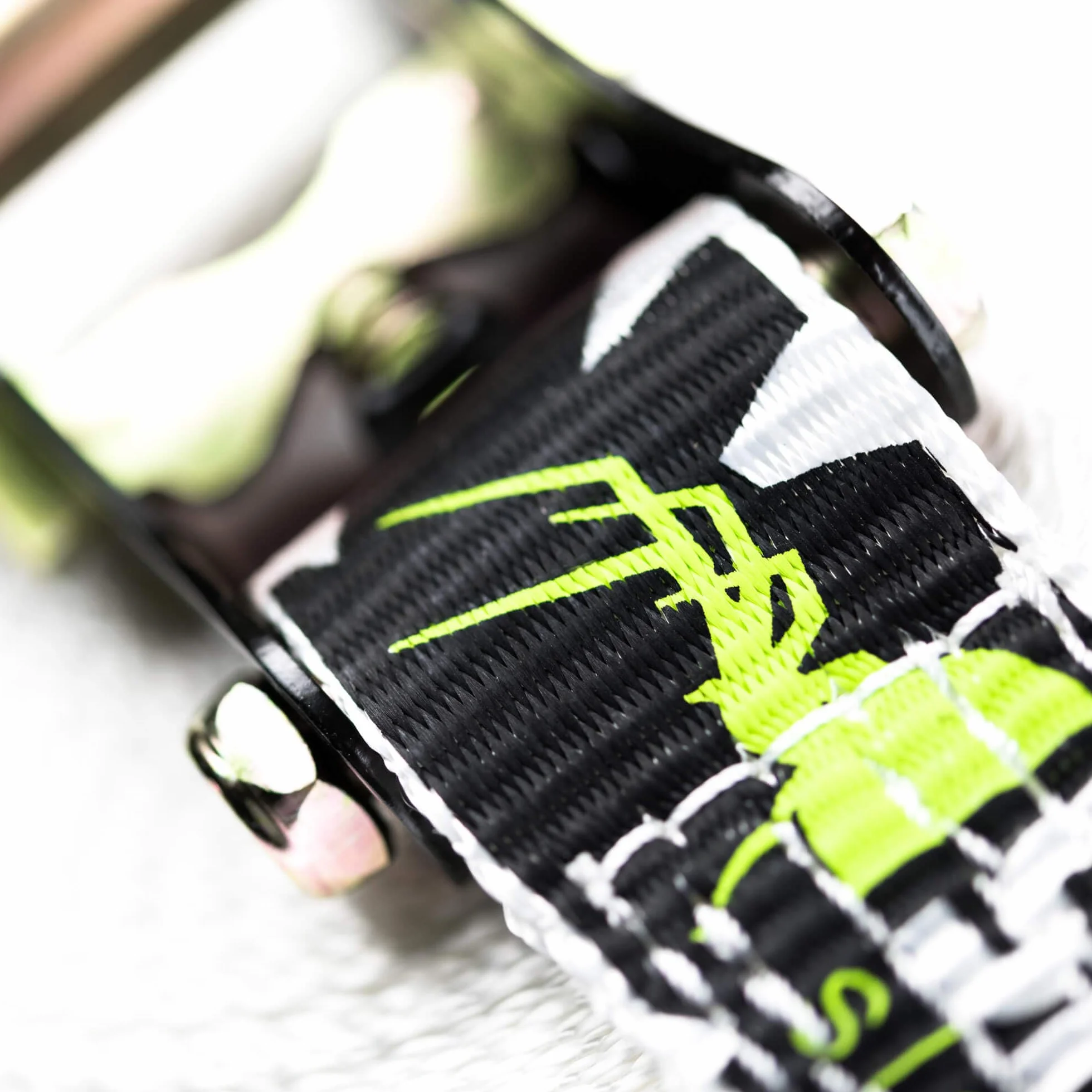 Kit Completo Slackline 15m White Line per Principianti con Cricchetto