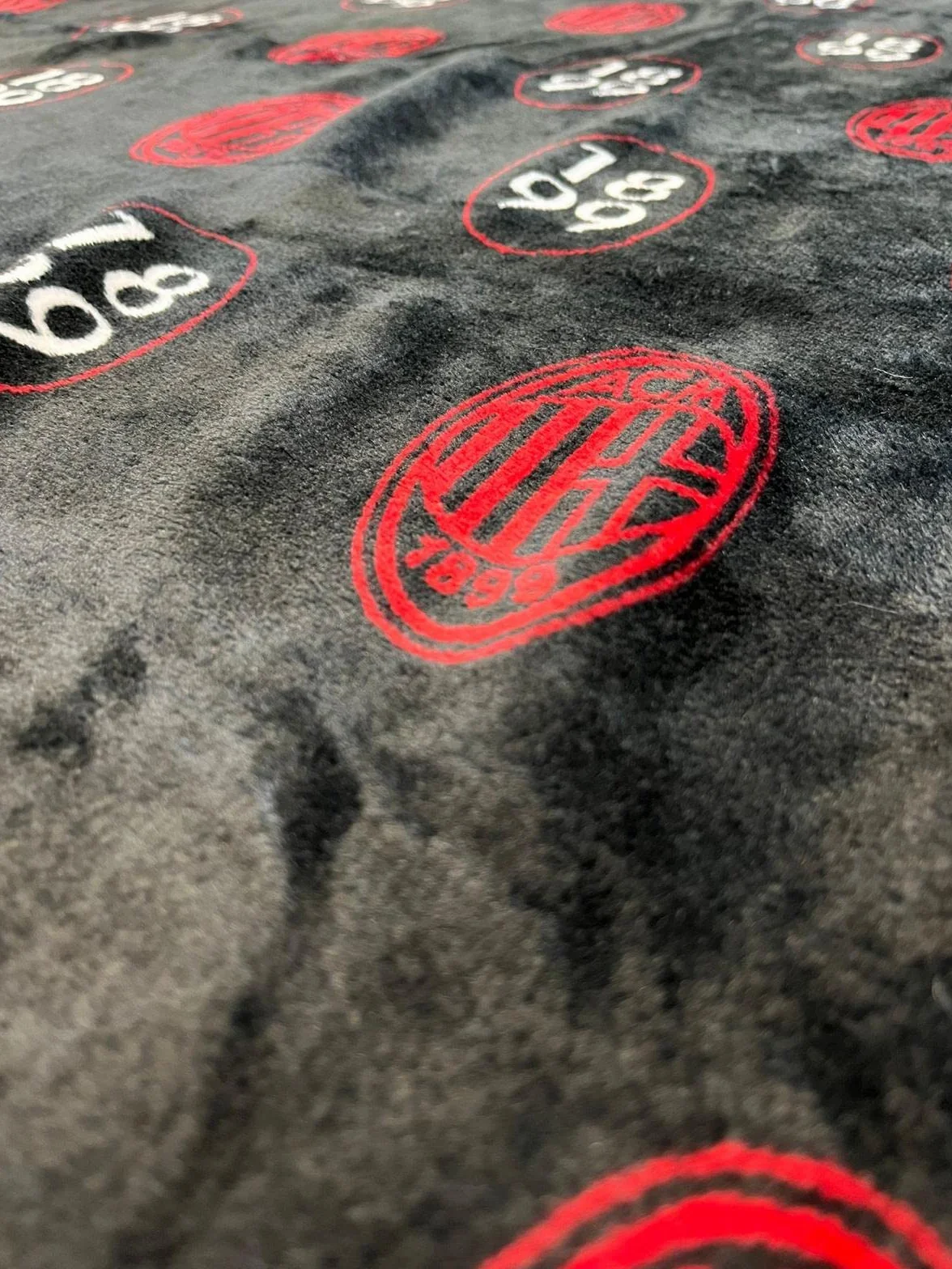 AC Milan Coperta Morbida Plaid Logo Stampato 150x210 Nero e Rosso Prodotto Ufficiale
