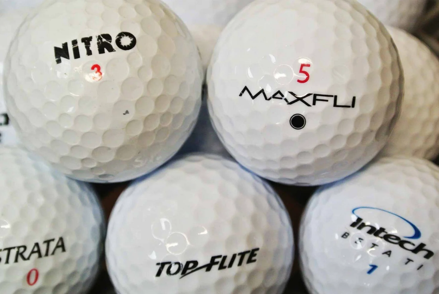 Palline da Golf Recuperate 100 PZ Lakeballs Marche Miste AAA/AA