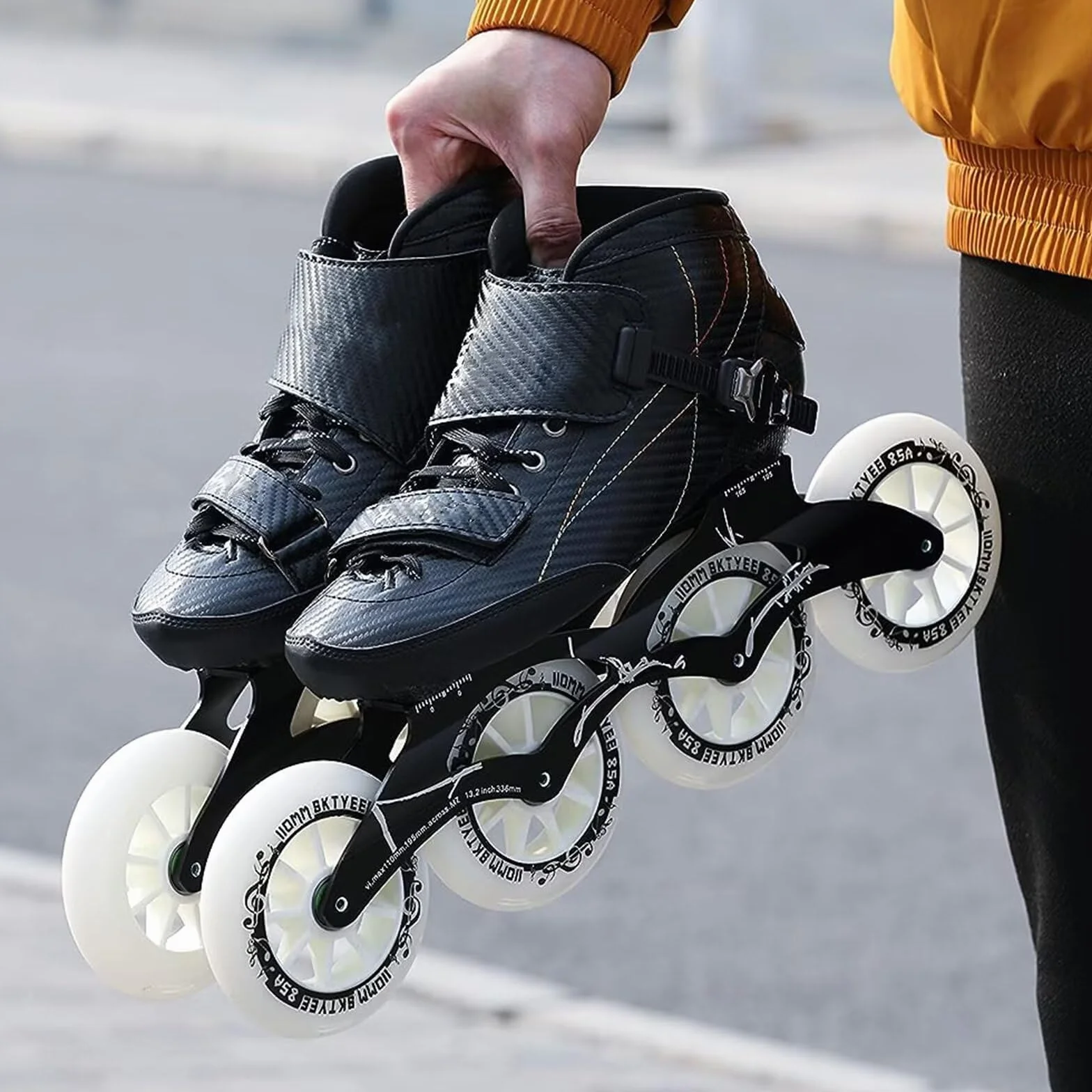 Pattini da velocità in linea professionali in fibra di carbonio a 4 ruote per uomo donna