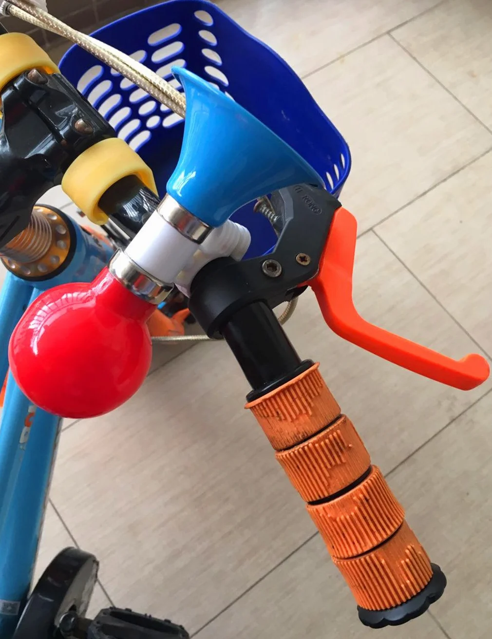 Campanello in corno per bambini