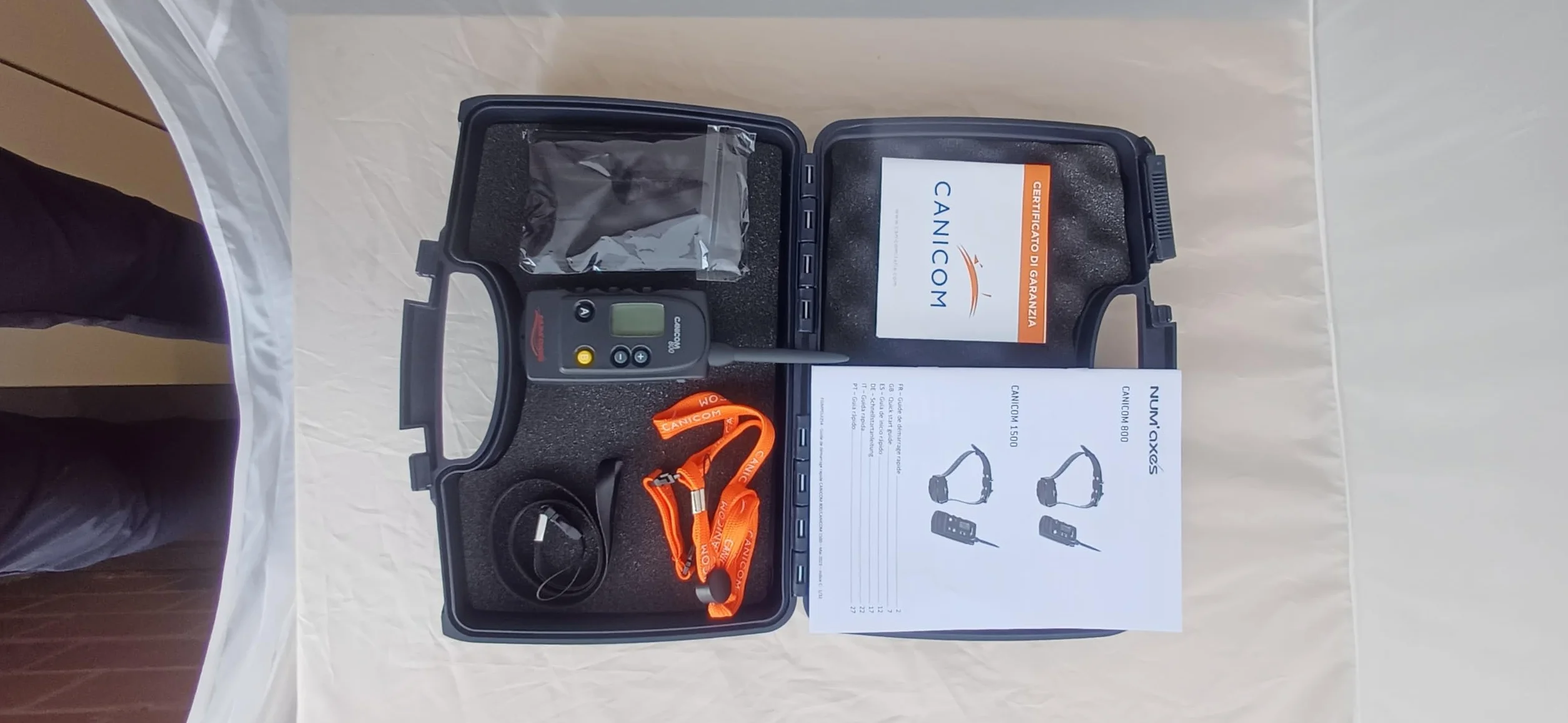 Num'axes Canicom 800 Telecomando per Collari Antishock 800m 2 Collari LCD Booster